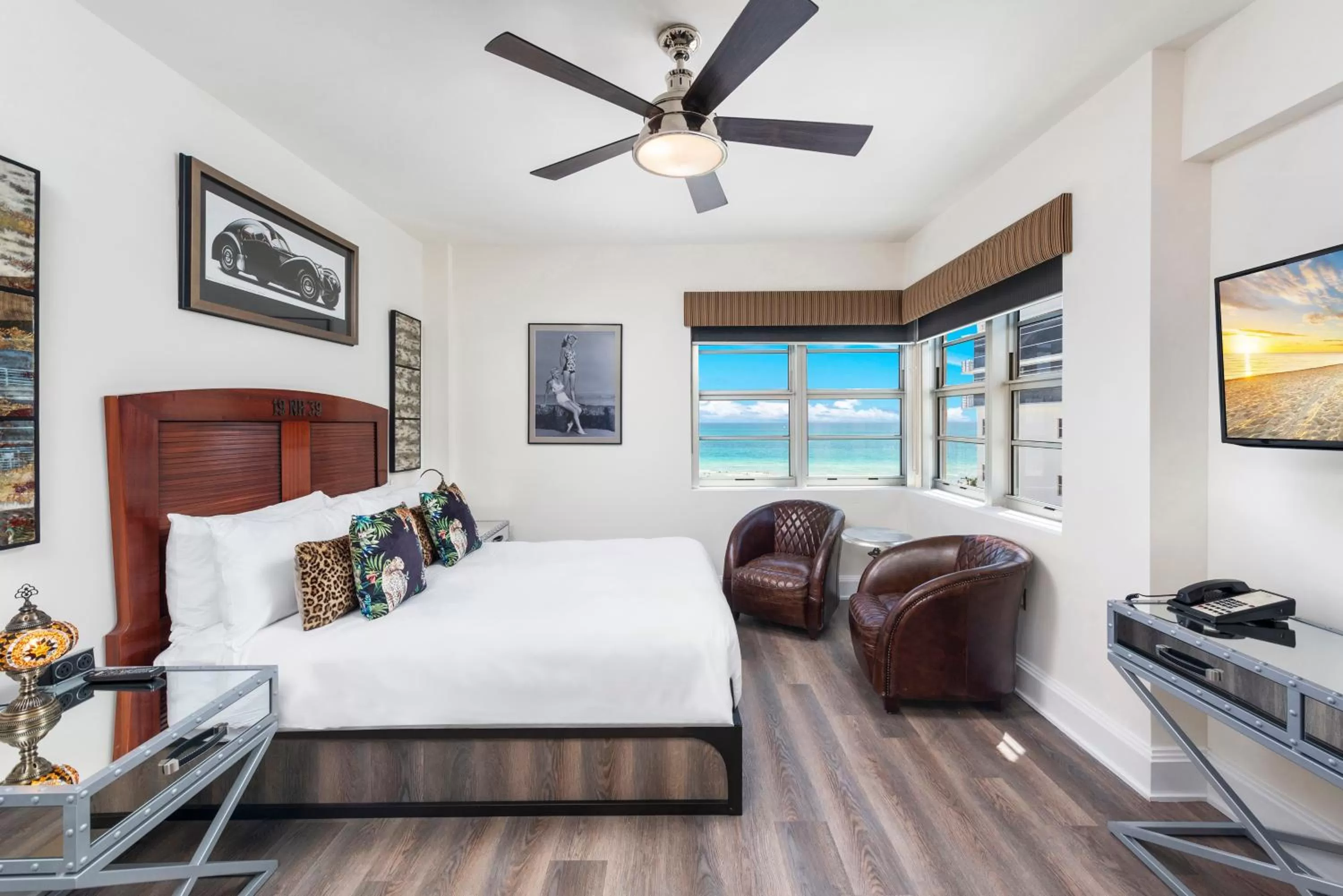 Bedroom, Bed in National Hotel, An Adult Only Oceanfront Resort