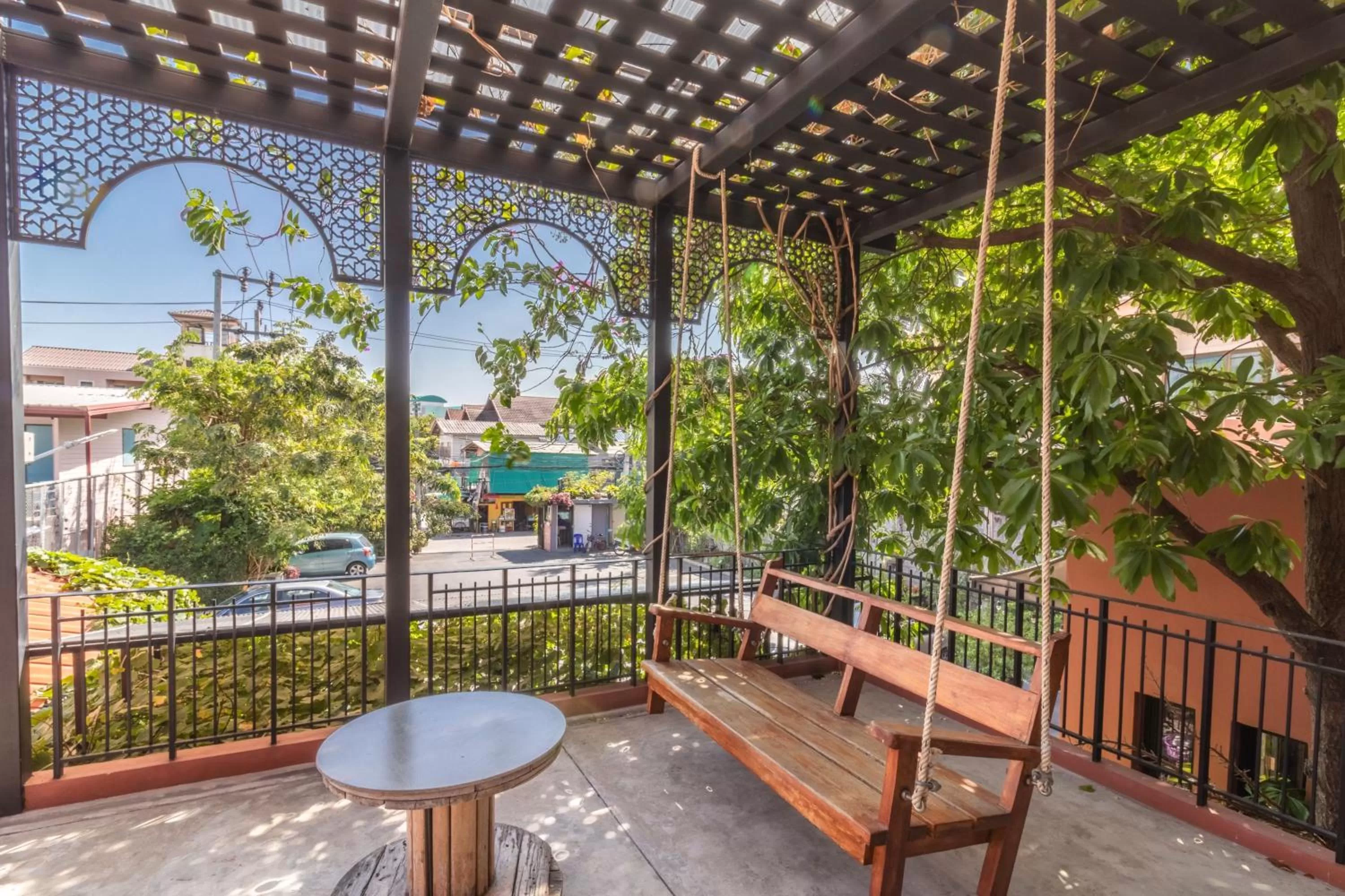 Property building in Baansuanprannok Hotel