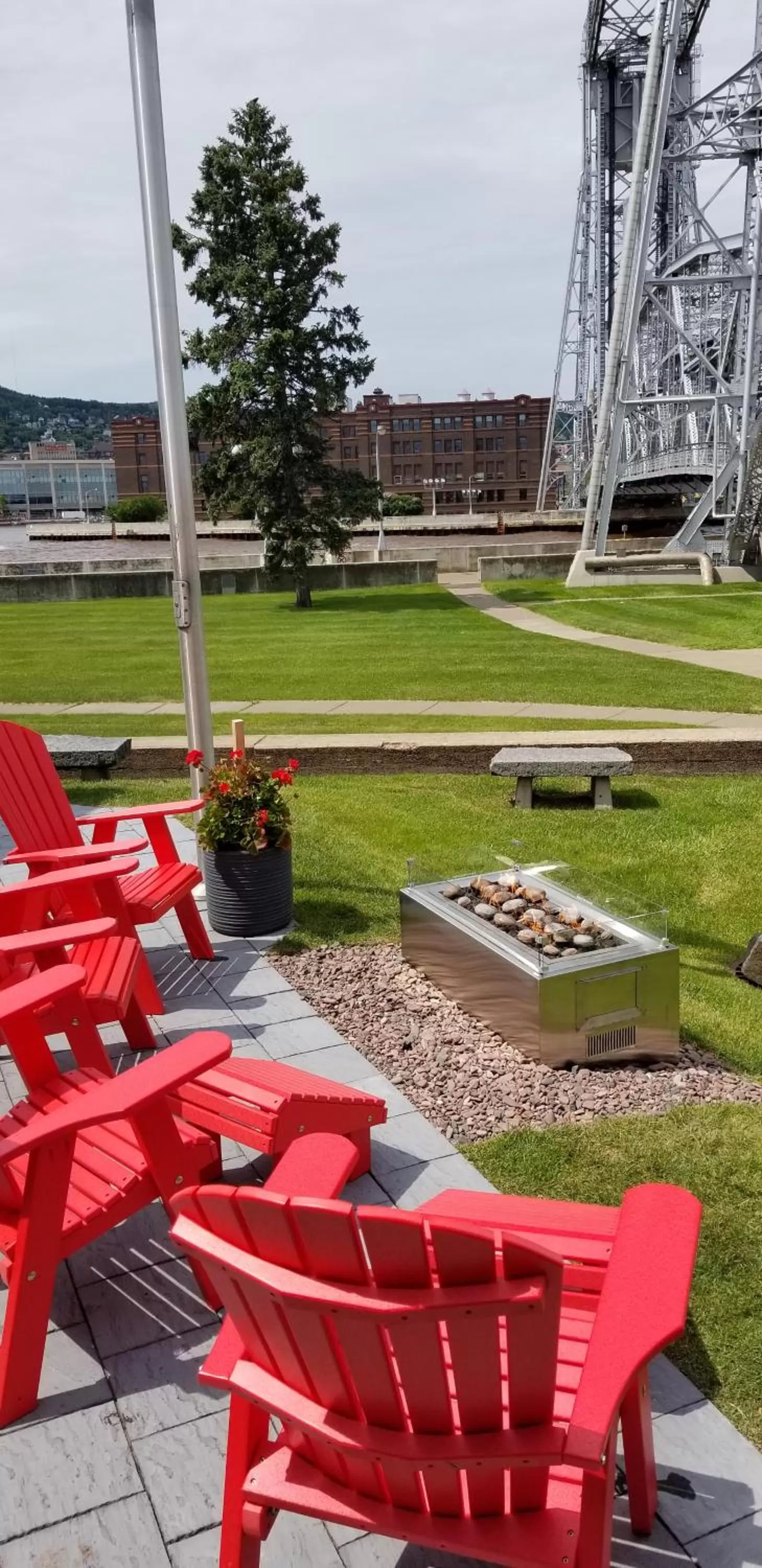Patio in South Pier Inn