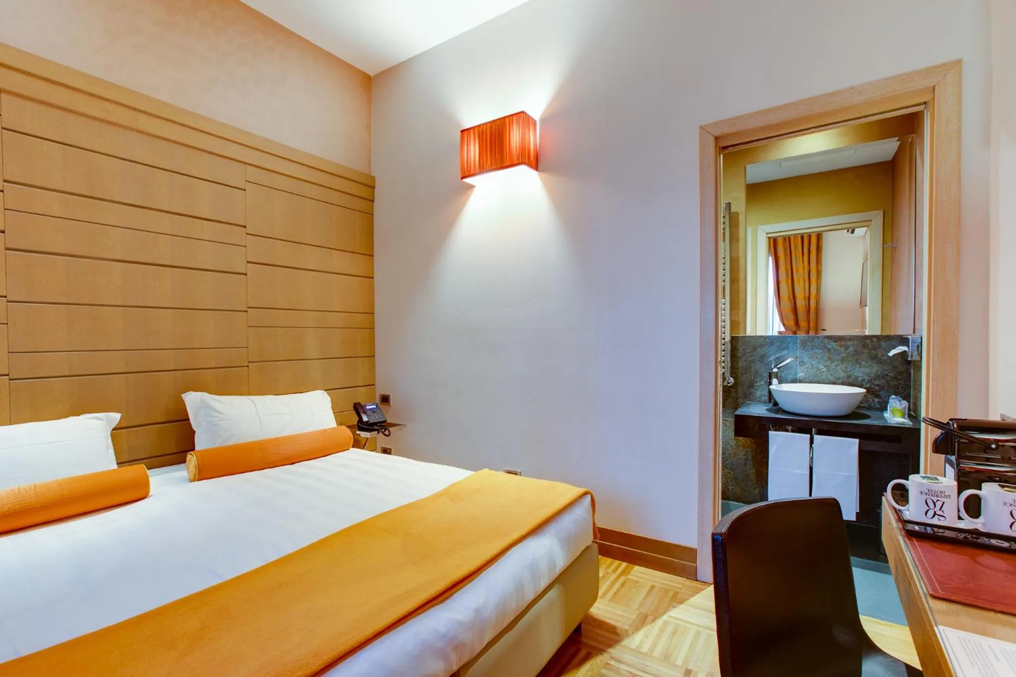 Photo of the whole room, Bed in Solo Experience Hotel