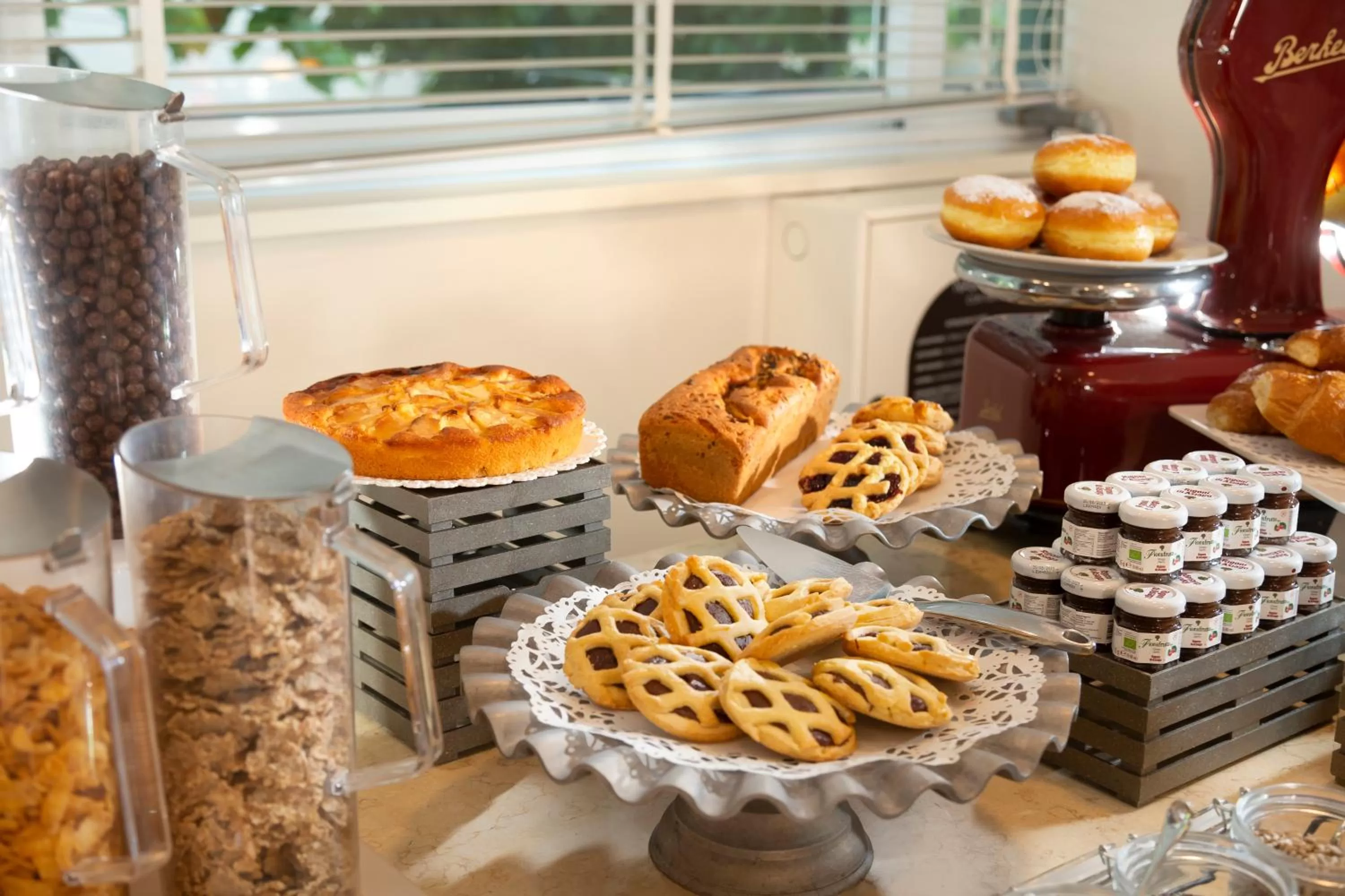 Breakfast in Hotel Cristallo