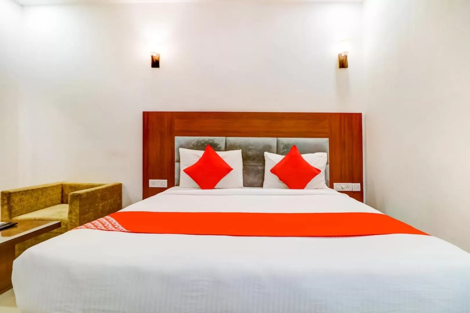 Bed in Hotel Airport View