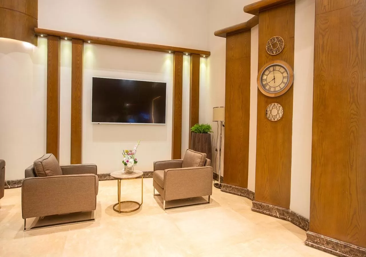 TV and multimedia in Banan Hotel & فندق بنان