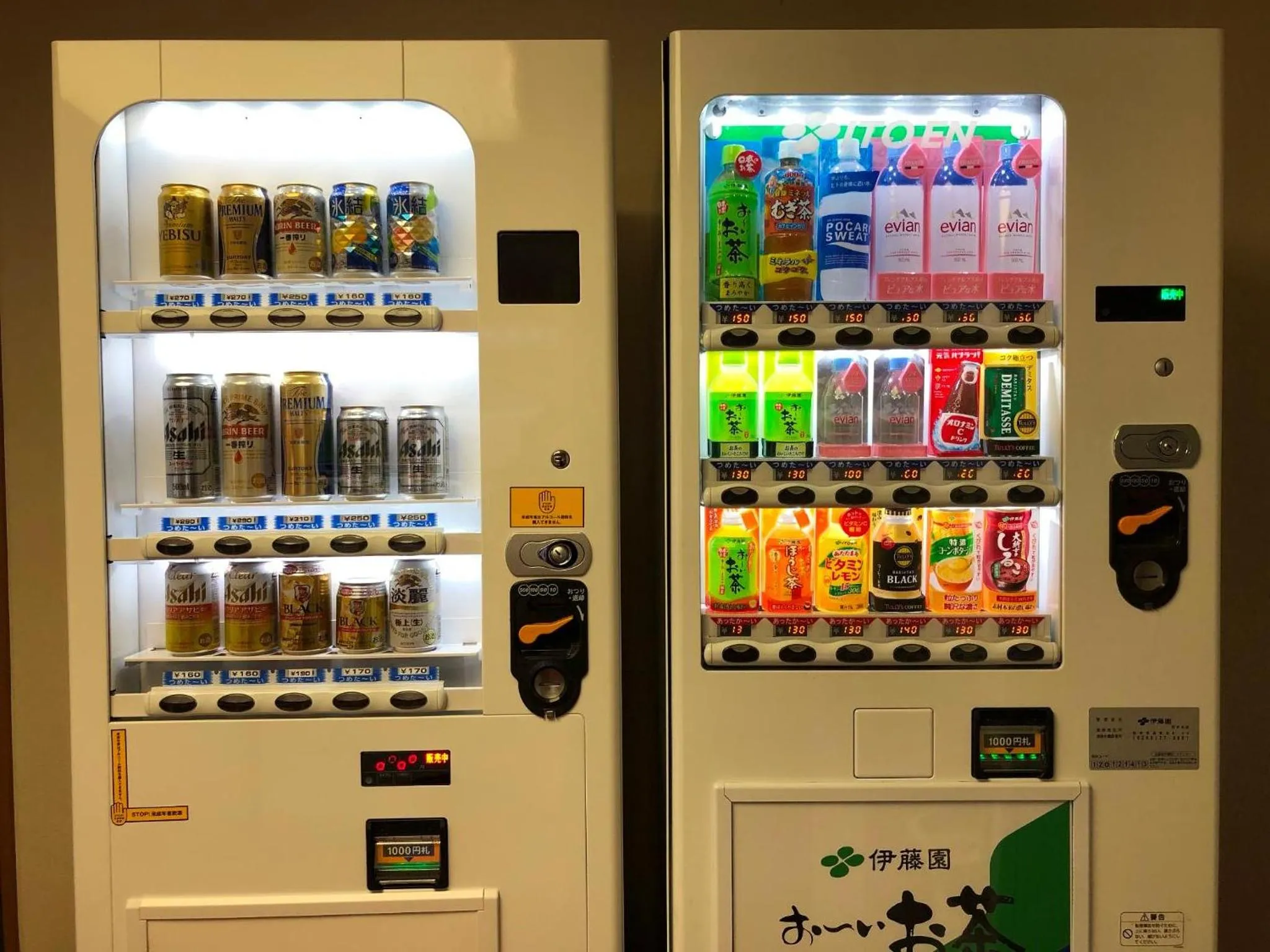 Alcoholic drinks in Alpico Plaza Hotel