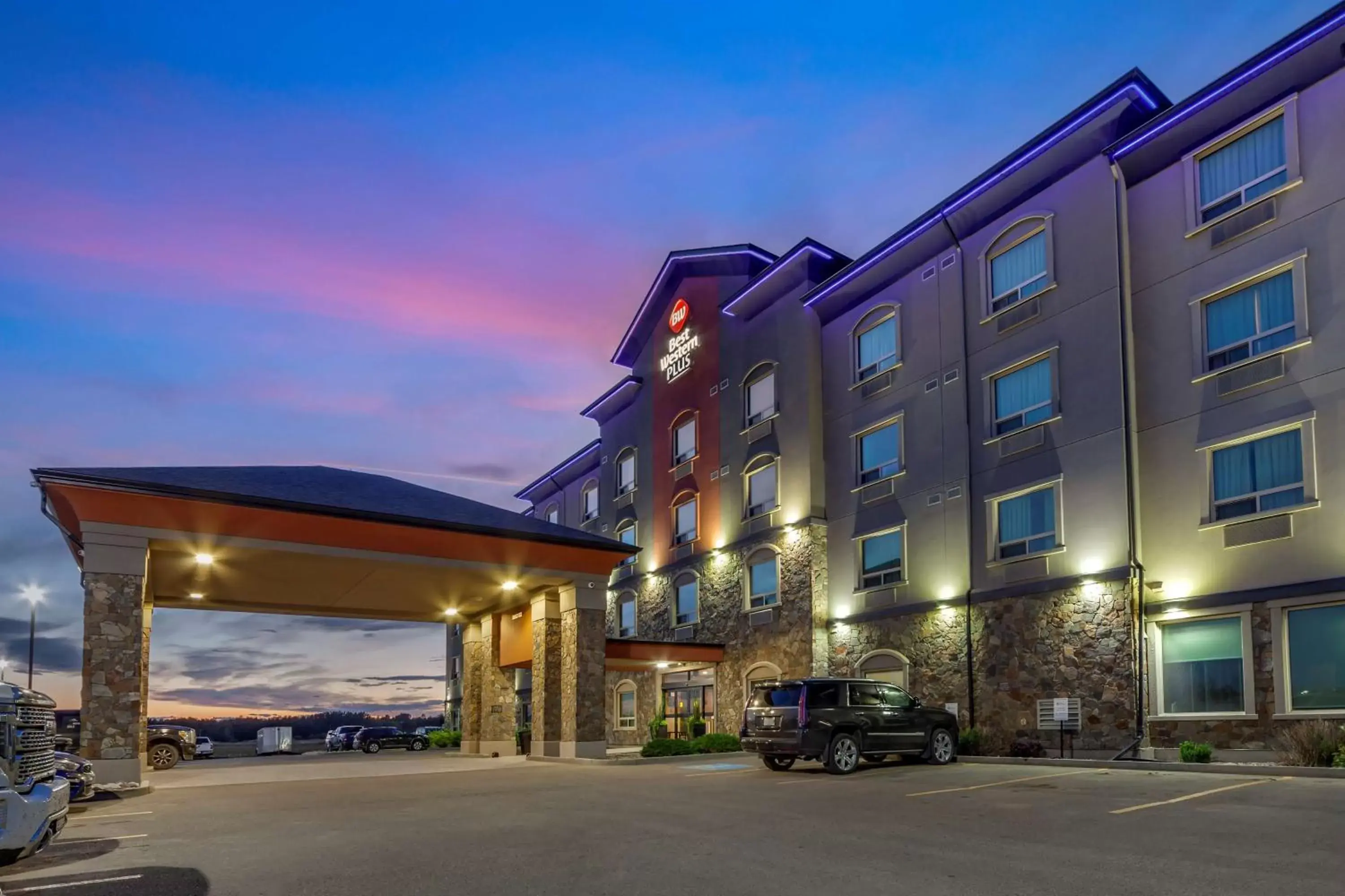 Best Western Plus Drayton Valley All Suites Best Western Plus Drayton Valley All Suites