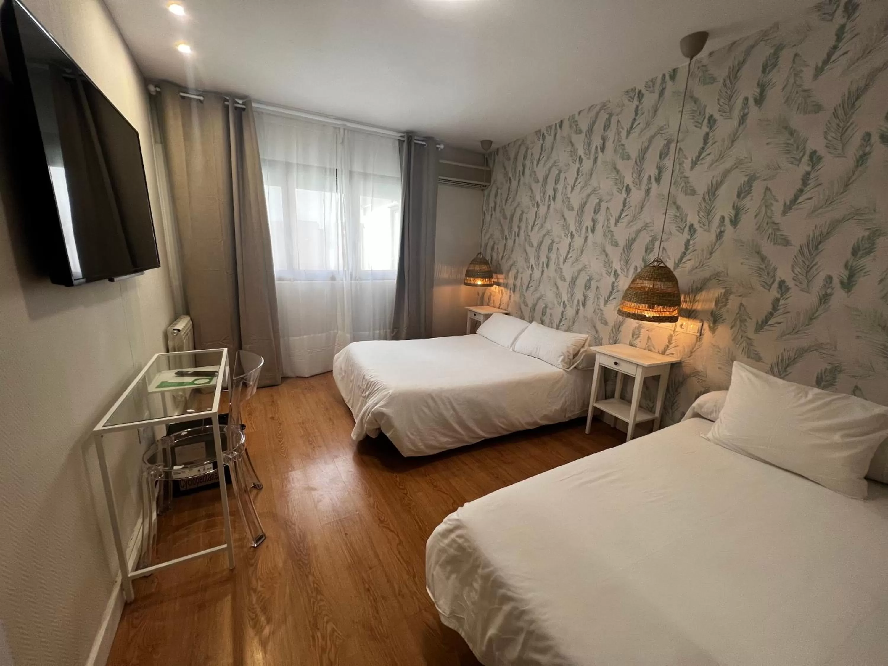 Bed in Hotel Plaza Mayor