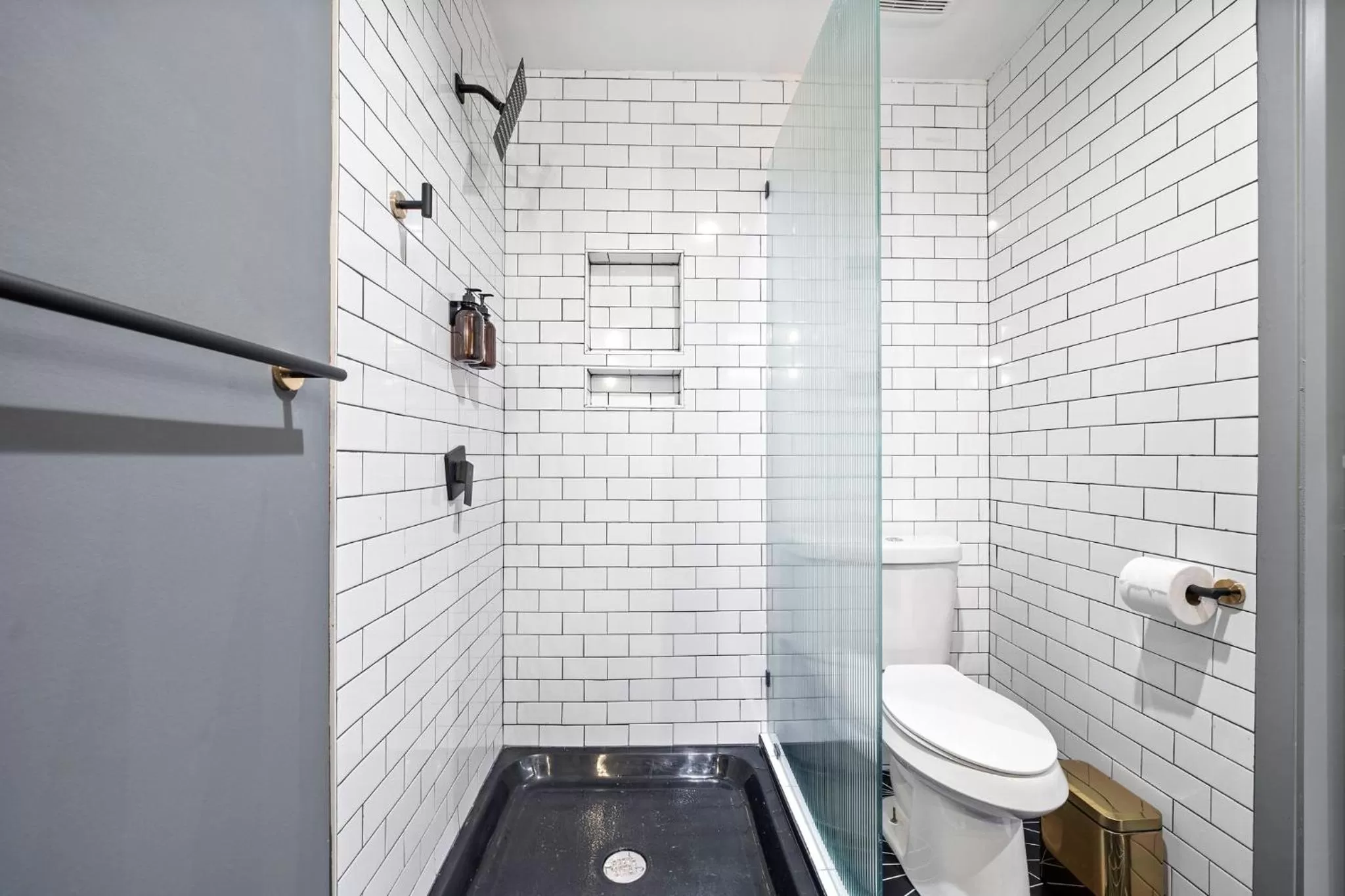 Shower in Wanderstay Boutique Hotel