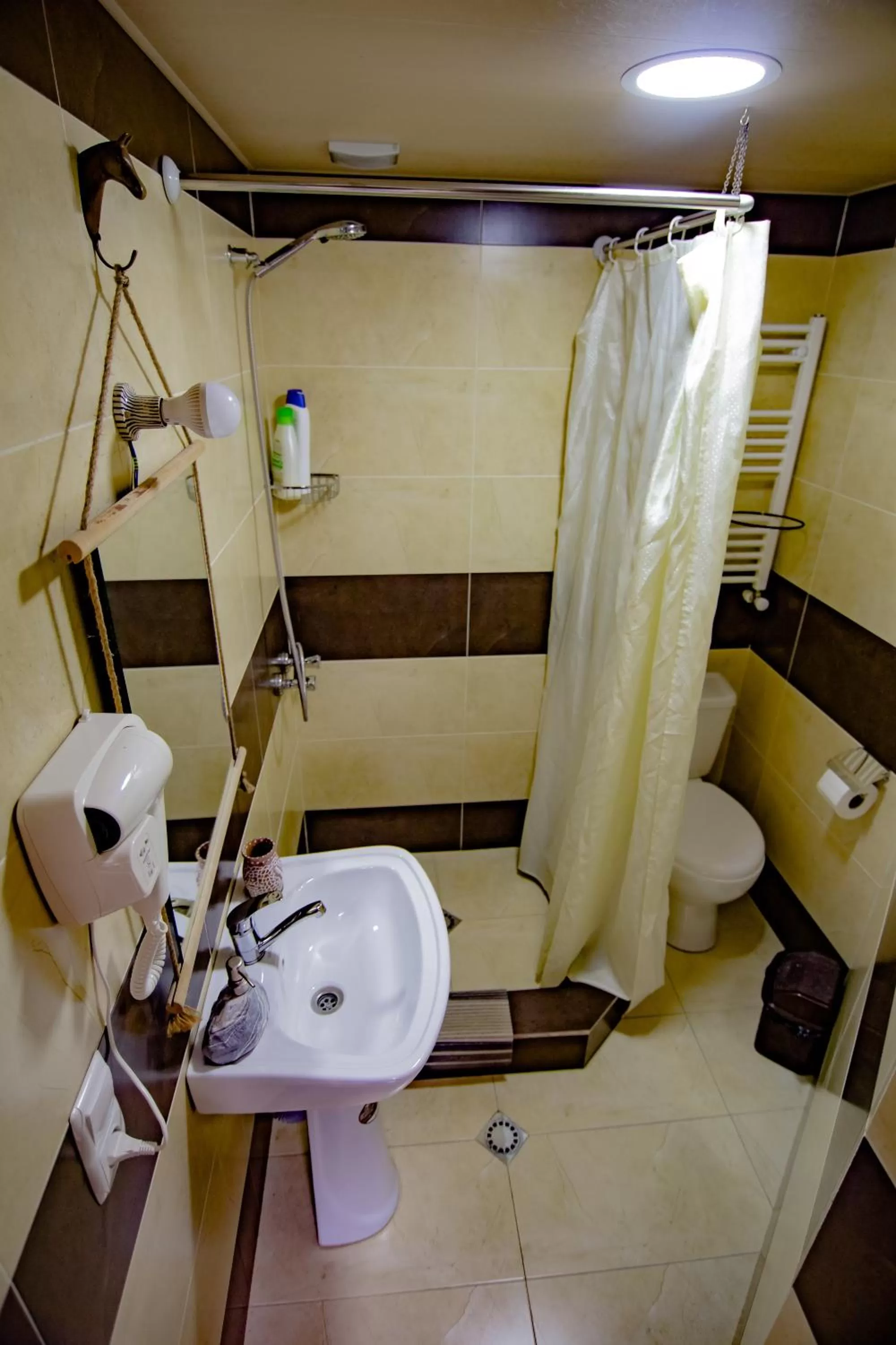 Shower, Bathroom in Qilimcha's Guesthouse