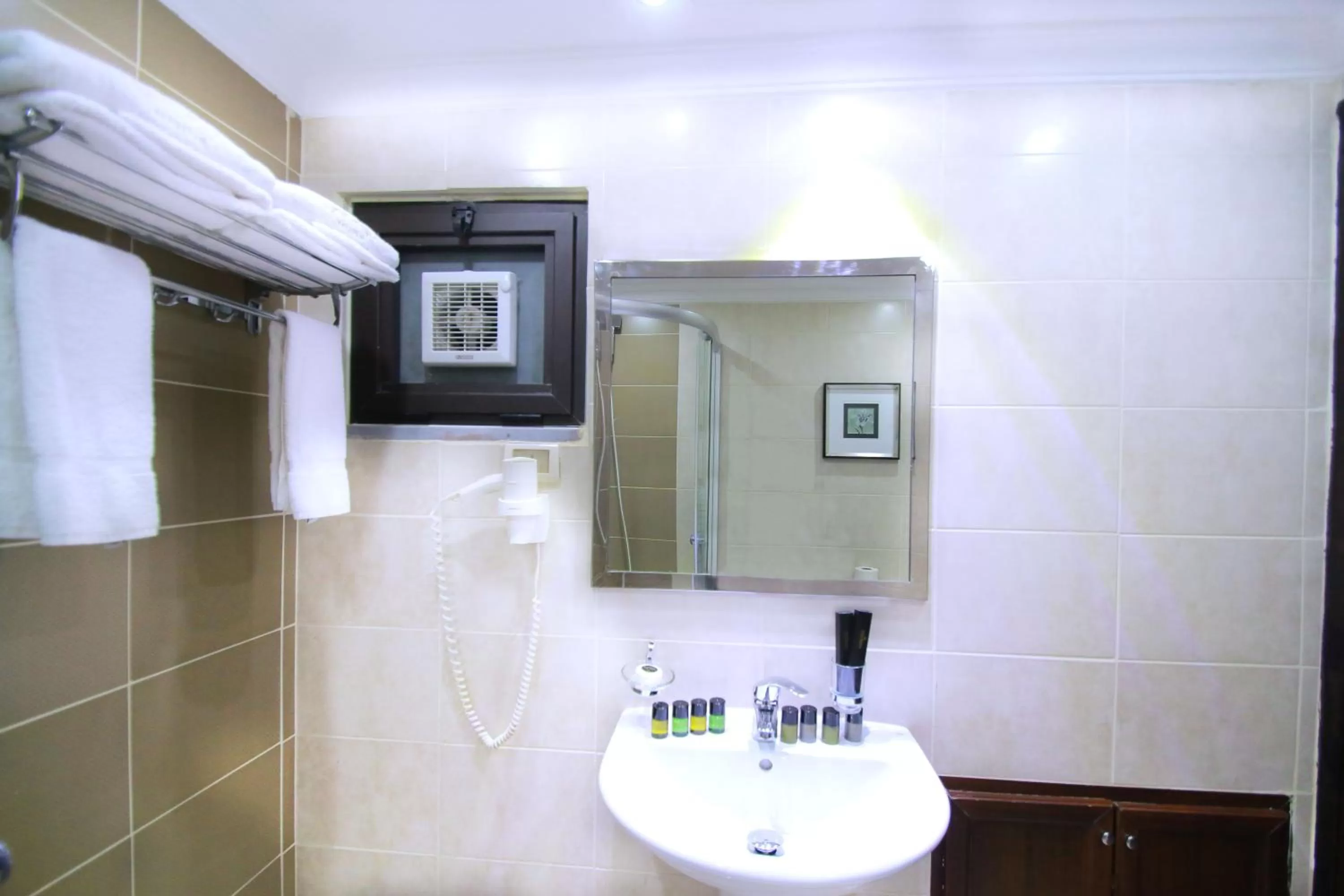 City Rose Hotel Suites