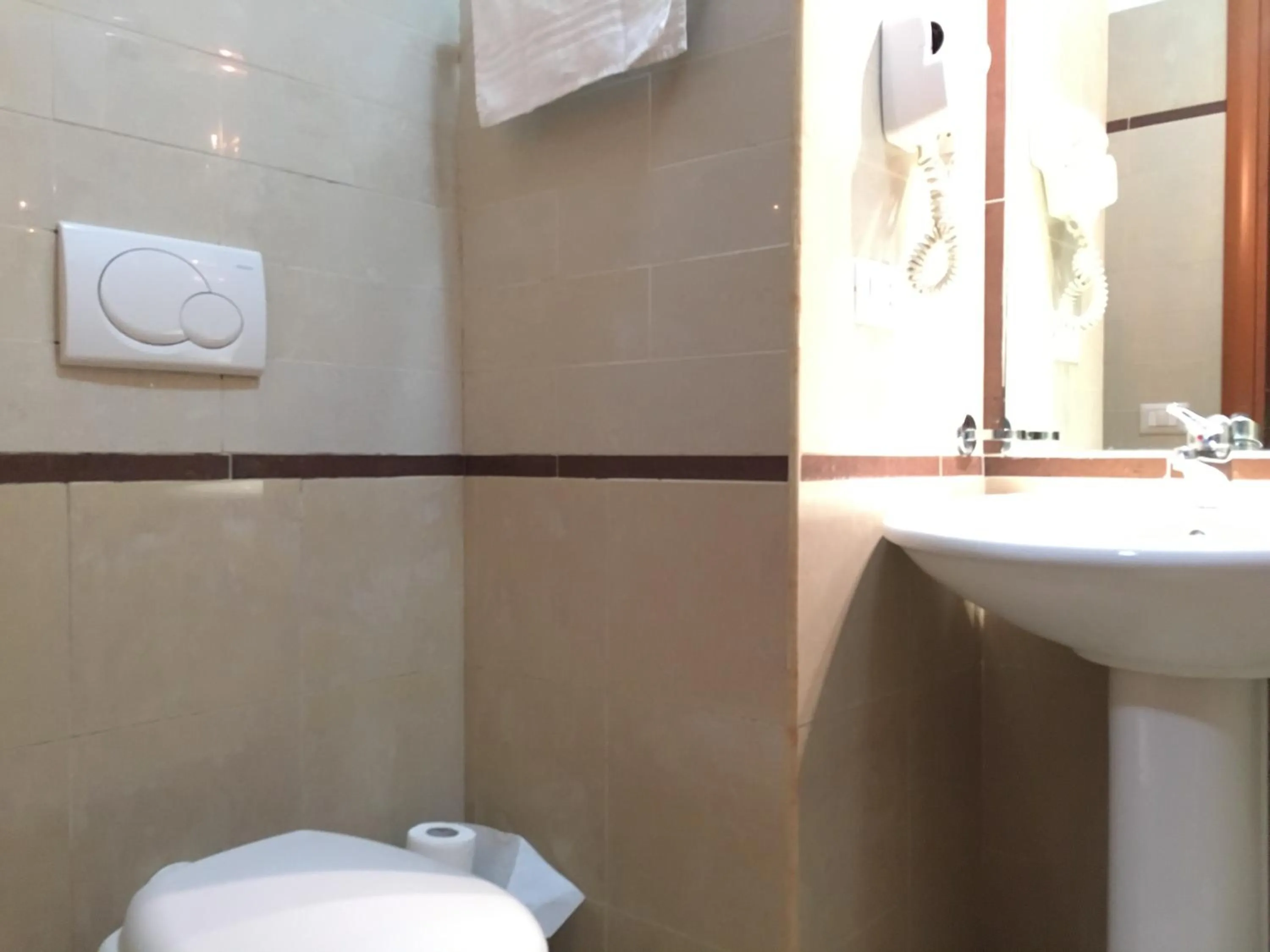 Bathroom in Toffa Place In Rome