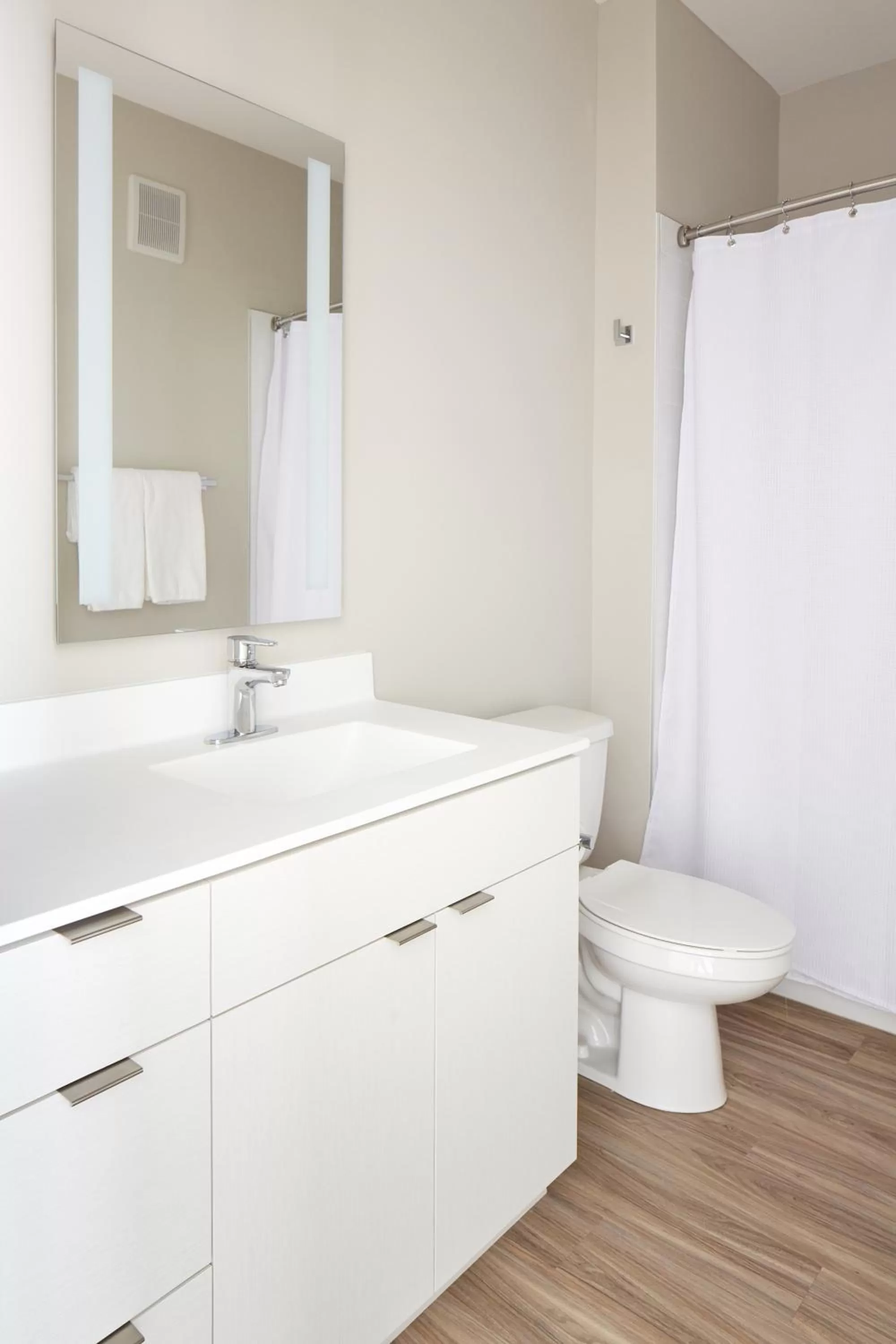 Bathroom in Sonder at East End