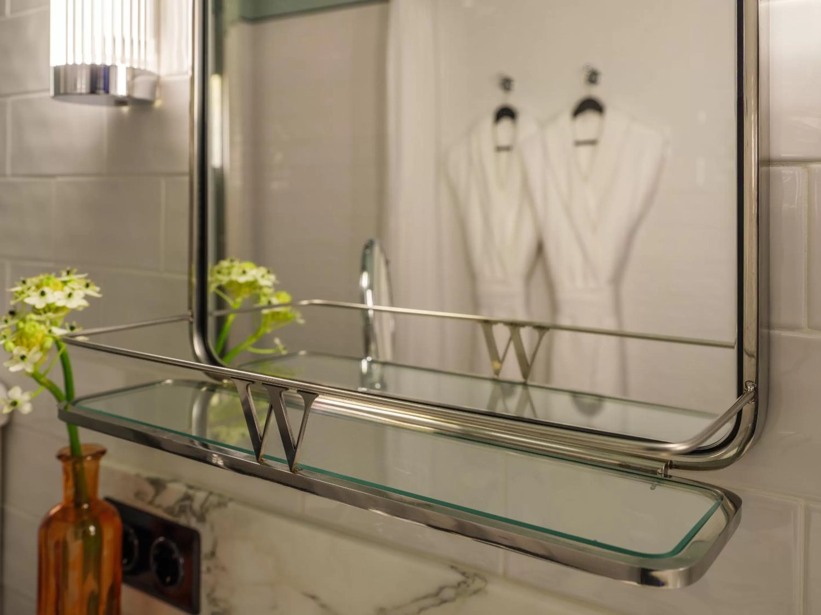Shower in Wittmore Hotel - Adults Only, Small Luxury Hotels