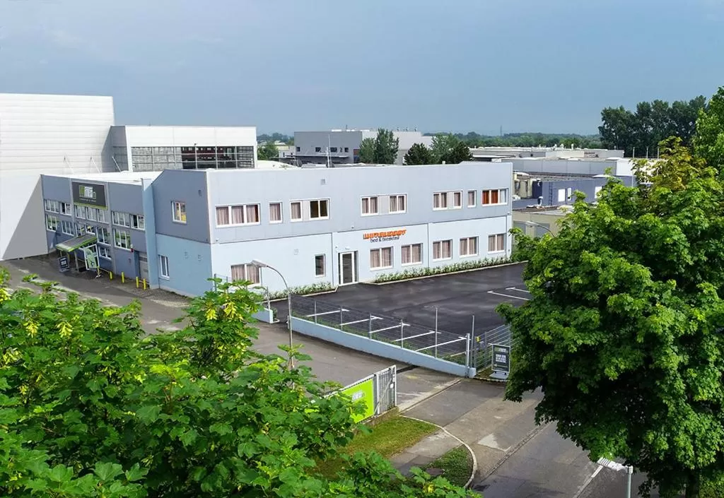 Property building in WinBudget Guntramsdorf