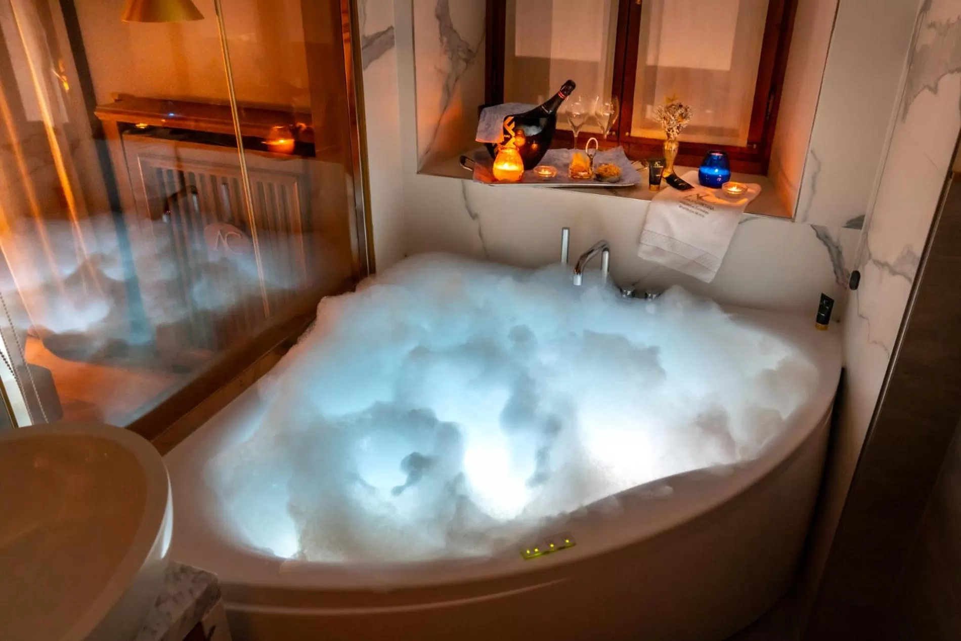 Hot Tub in Ambra Cortina Luxury&Fashion Hotel