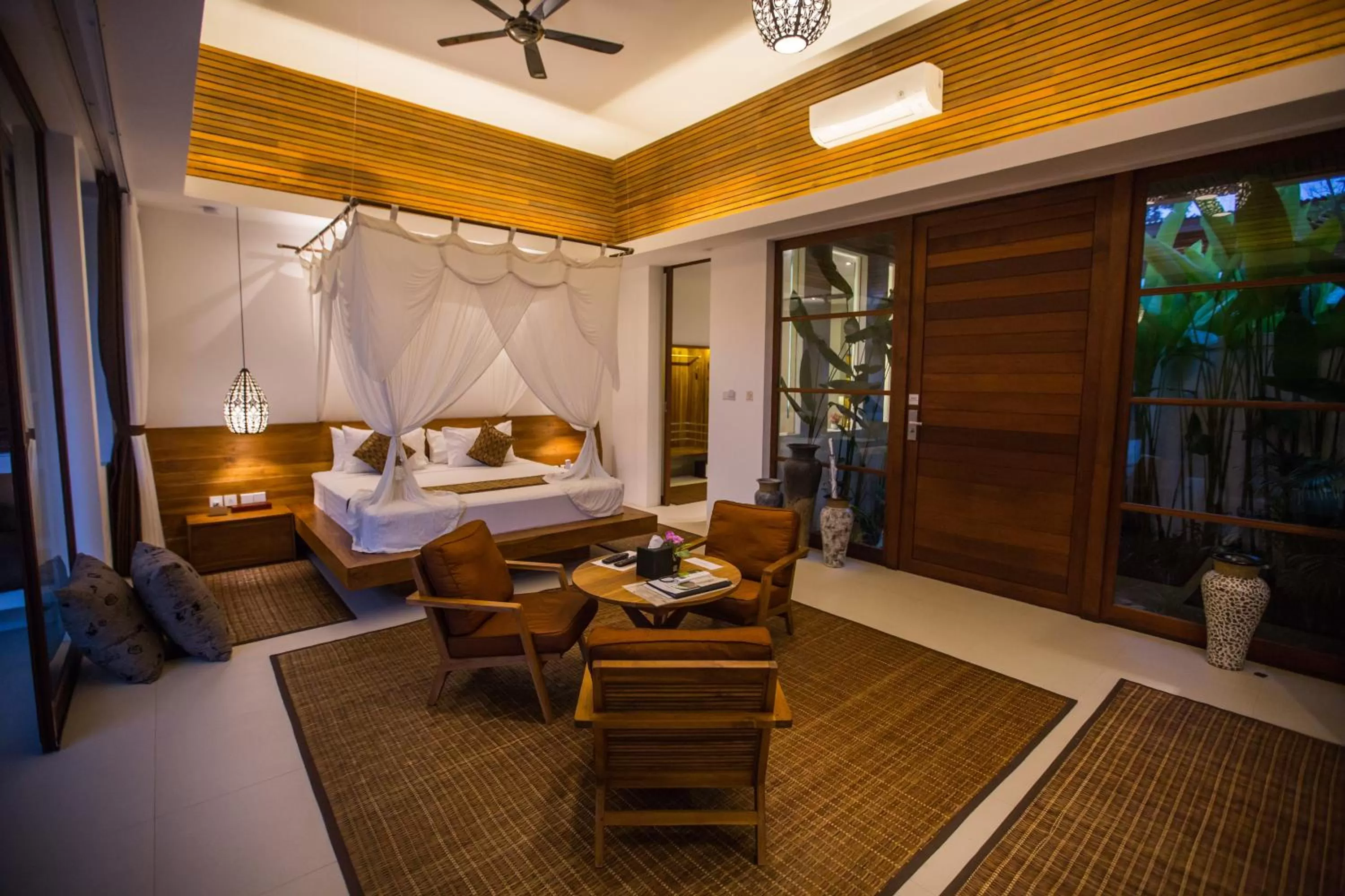 TV and multimedia, Bed in Cahaya Indah Villas