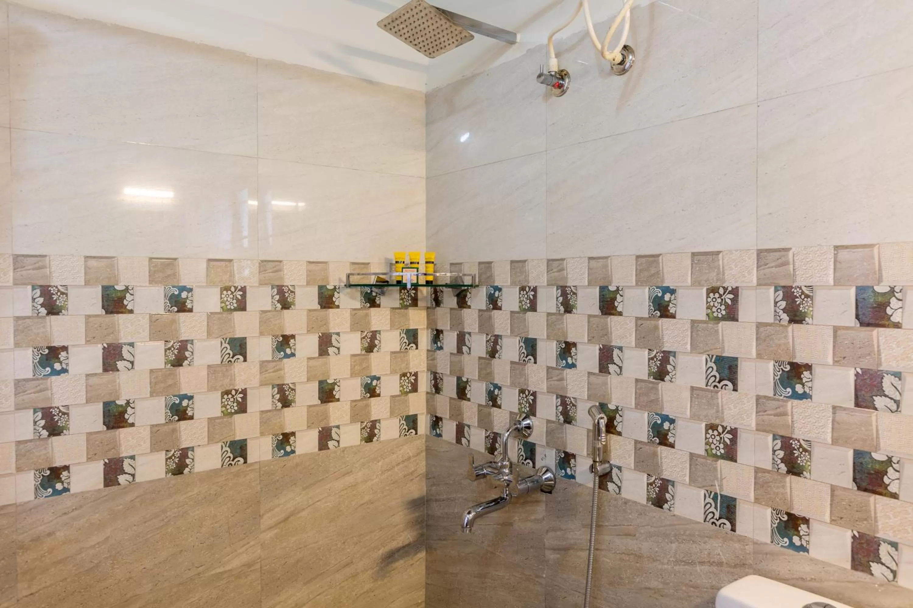 Bathroom in KSTDC Hotel Mayura Velapuri Belur