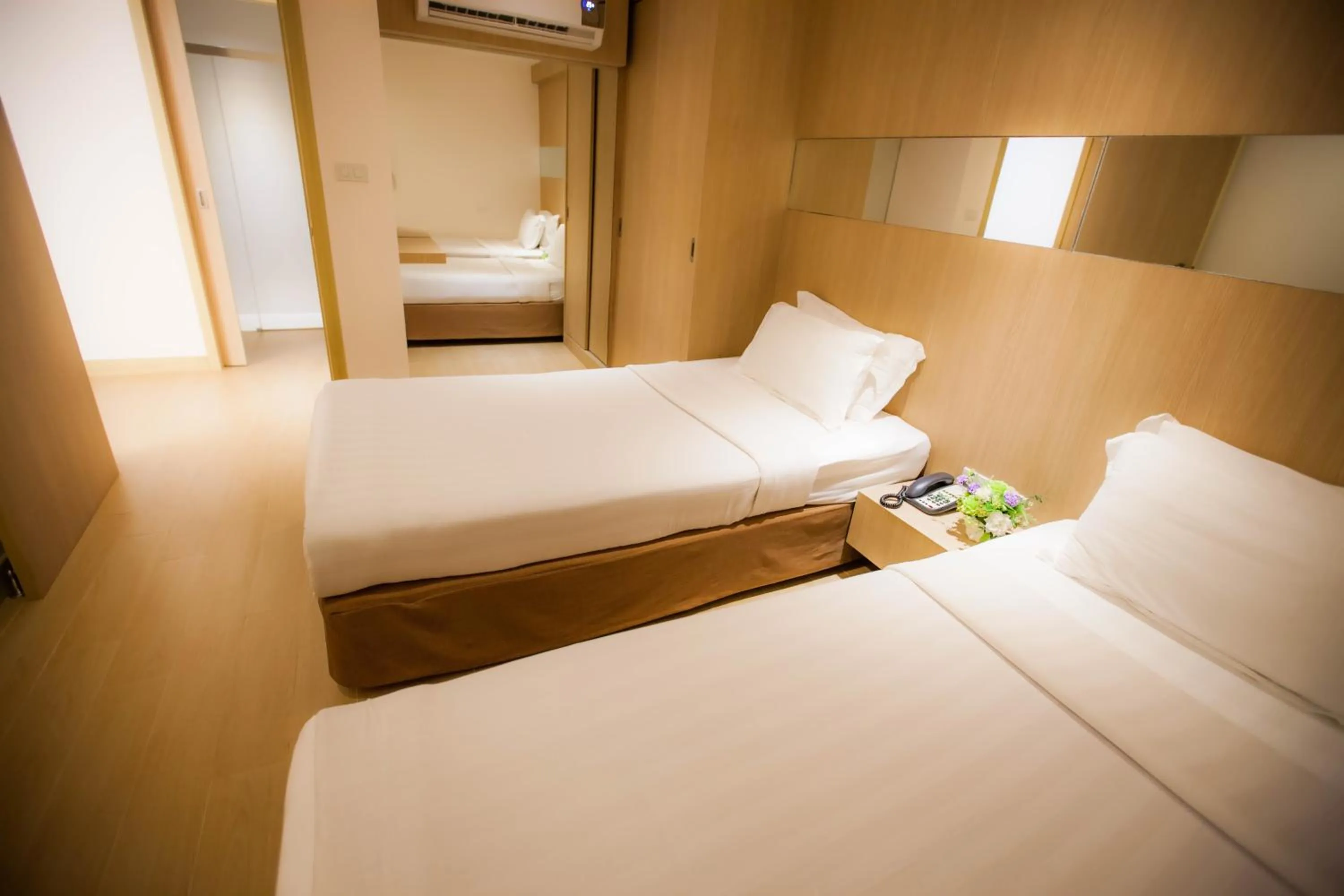 Photo of the whole room, Bed in Golden City Rayong Hotel