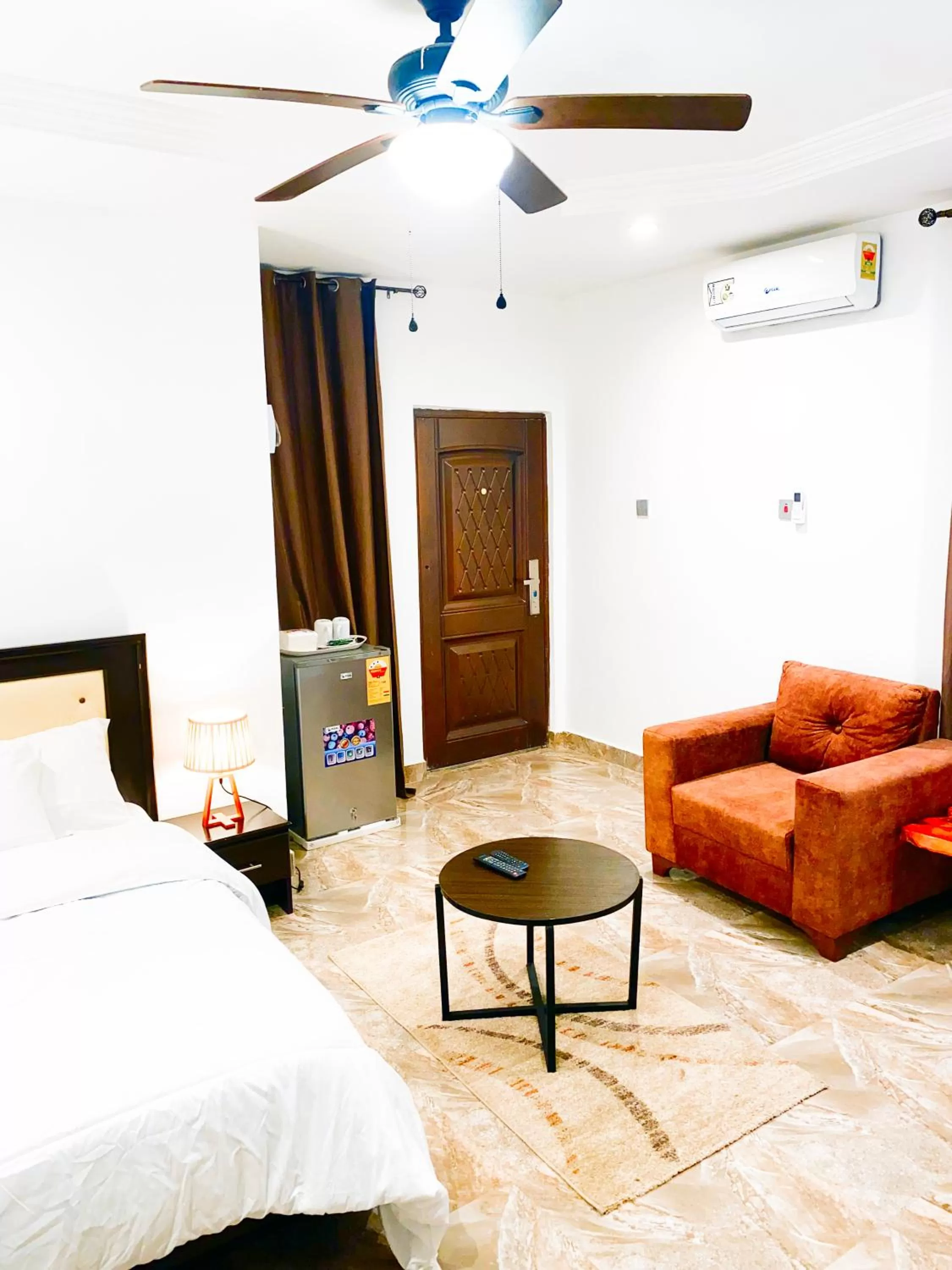 Seating Area in AIDEN HOMES AND APARTMENTS