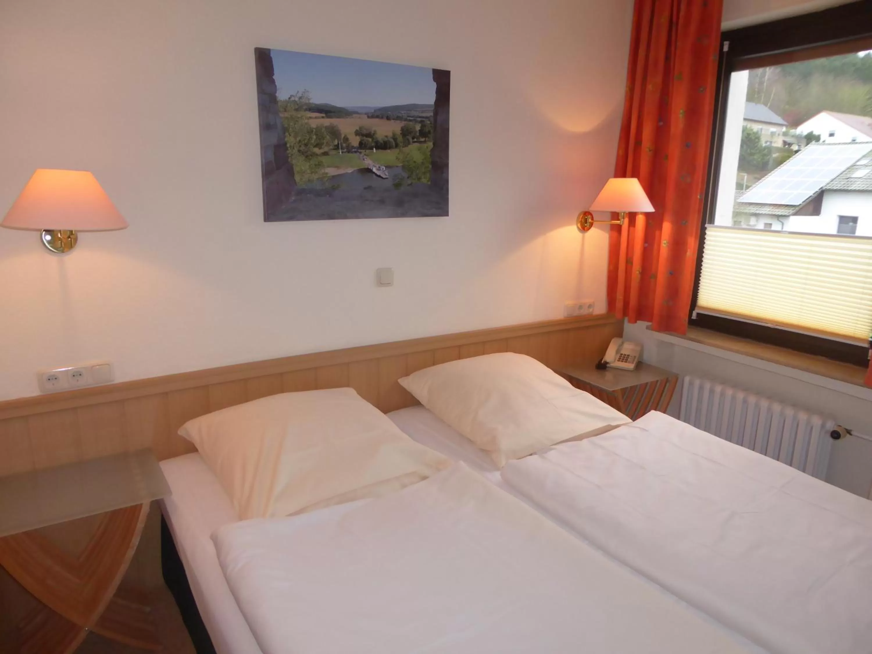 Staff, Bed in Sonnenhof