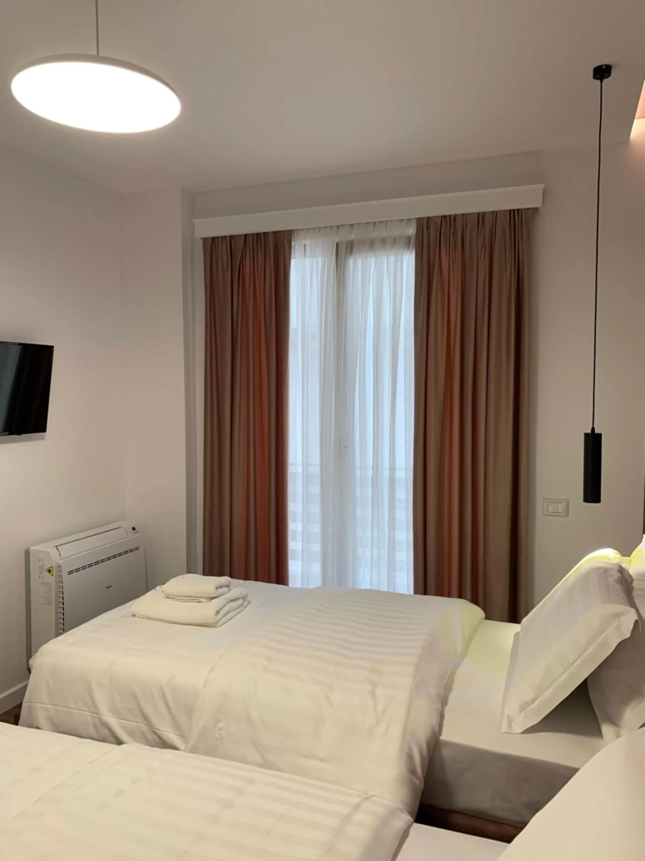 Bed in Grand Hotel Pogradec