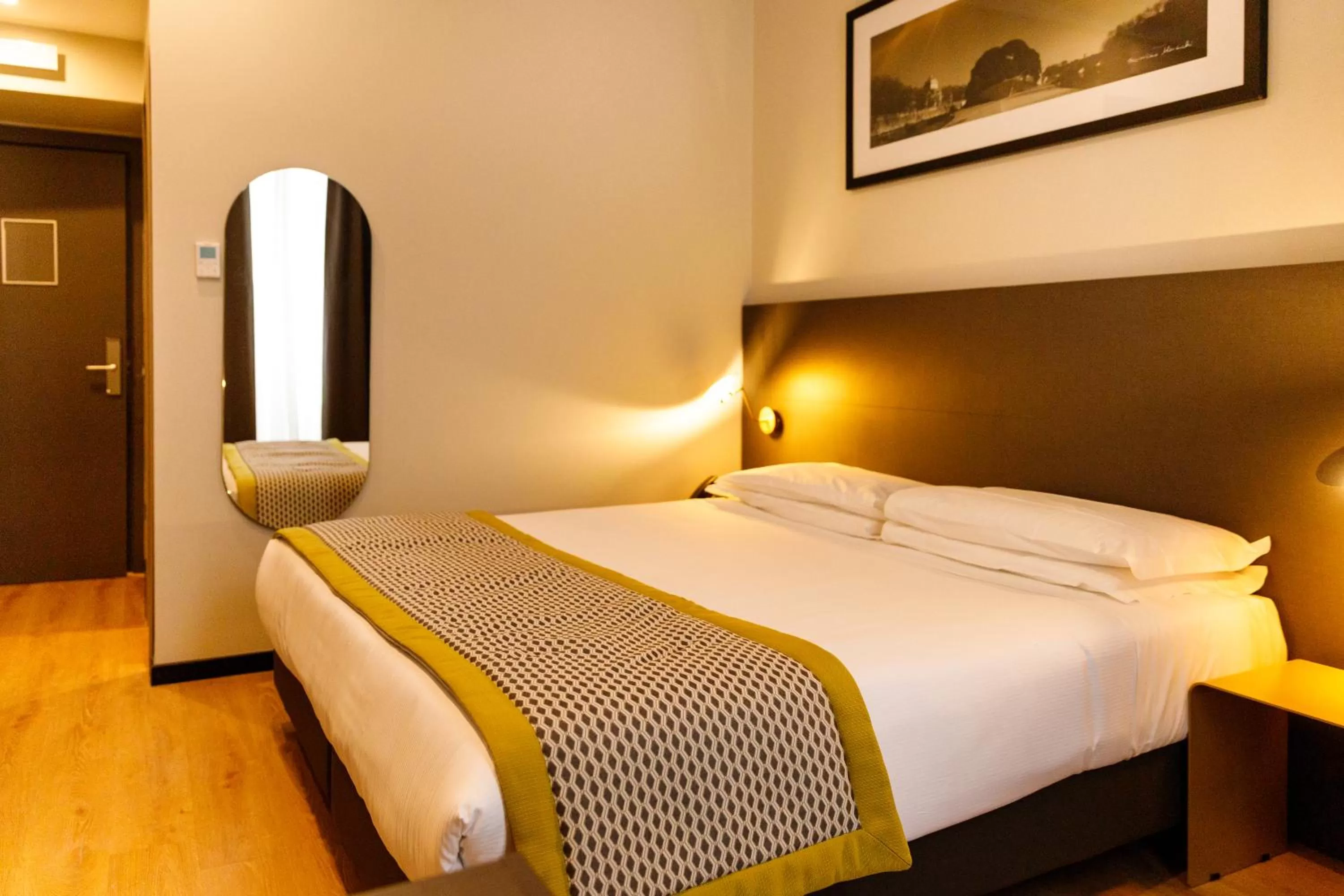 Bed in The Cross Hotel