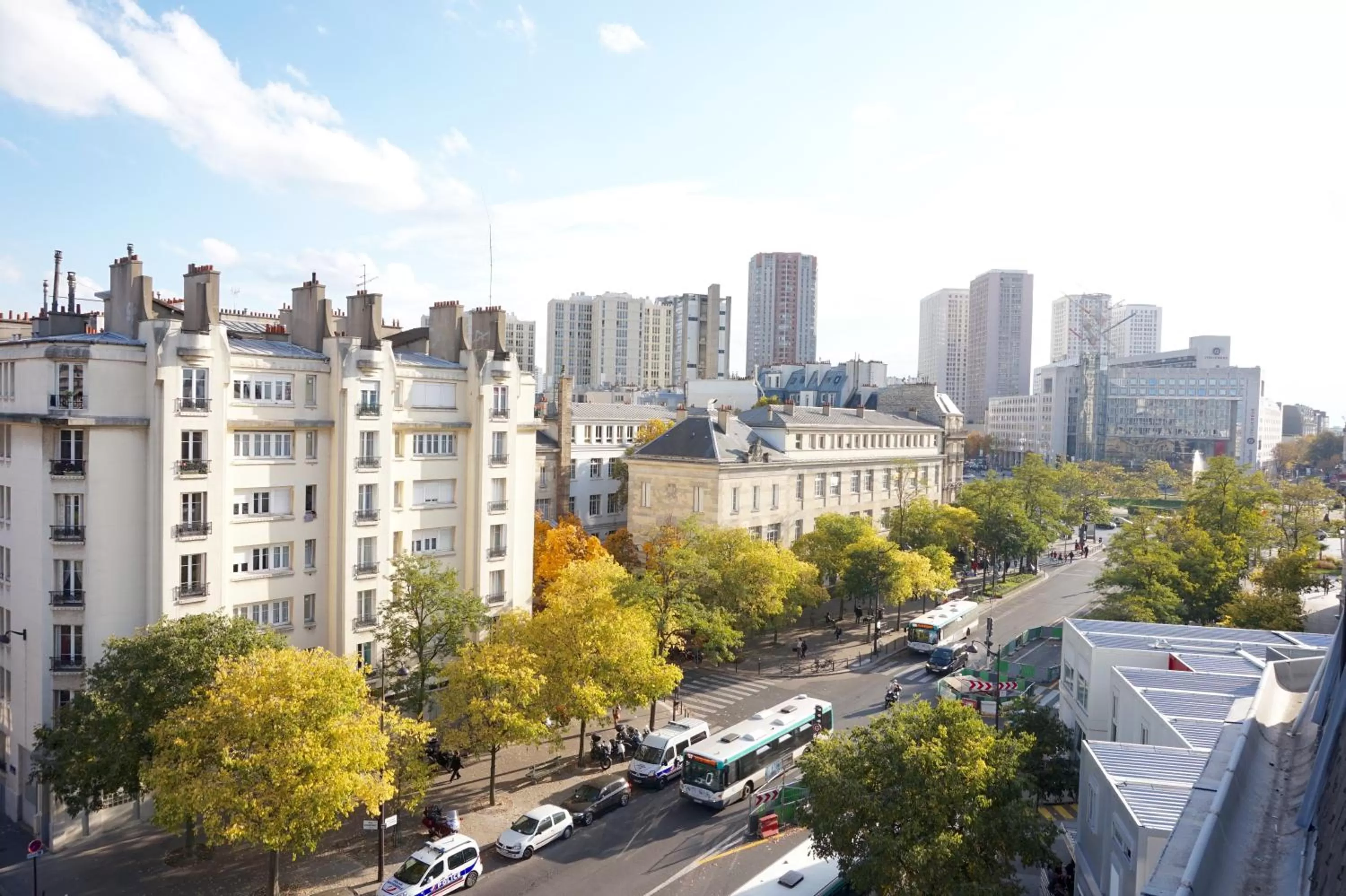 Restaurant/places to eat in Hôtel Coypel by Magna Arbor