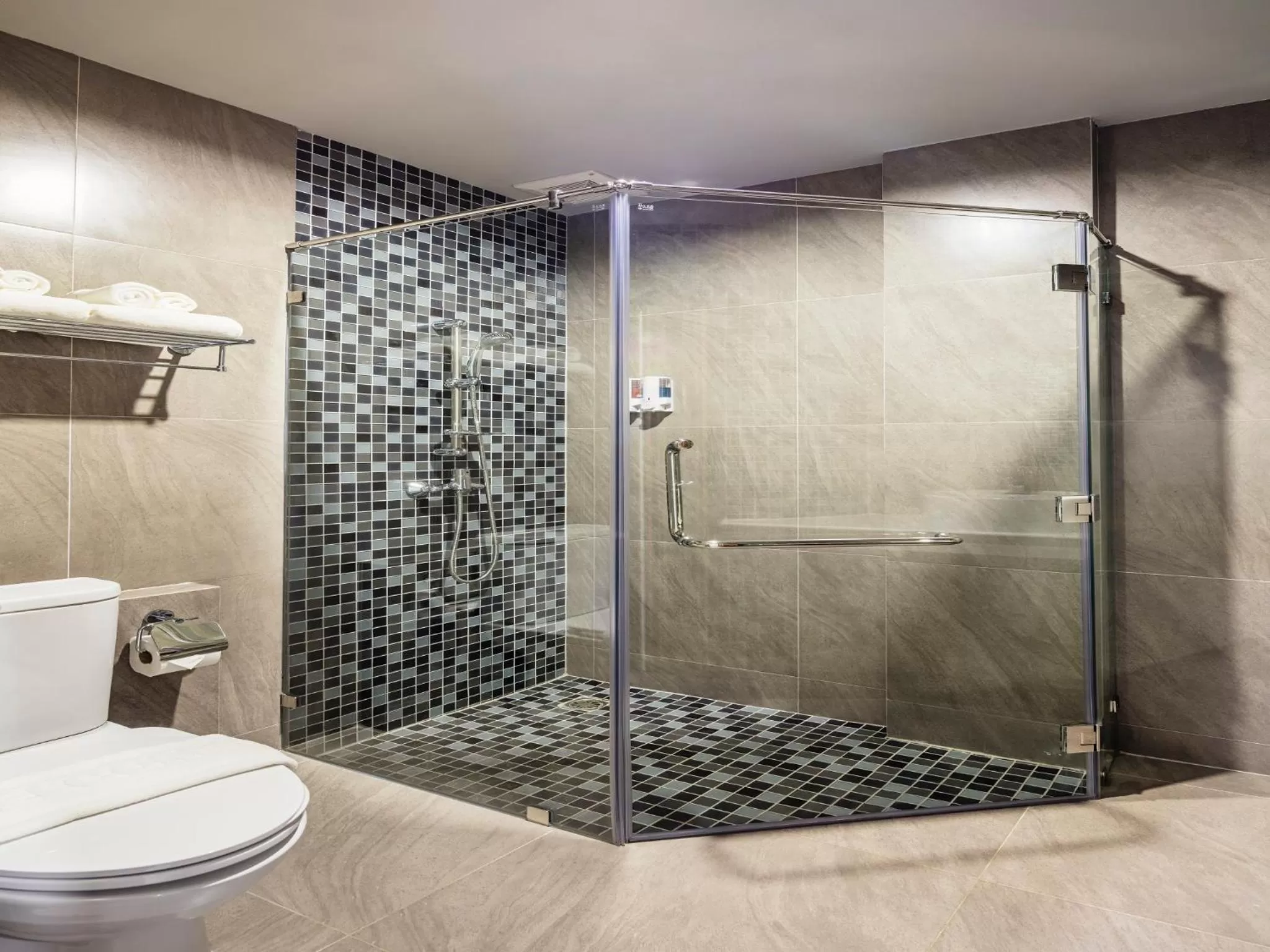 Toilet in Atelier Suites