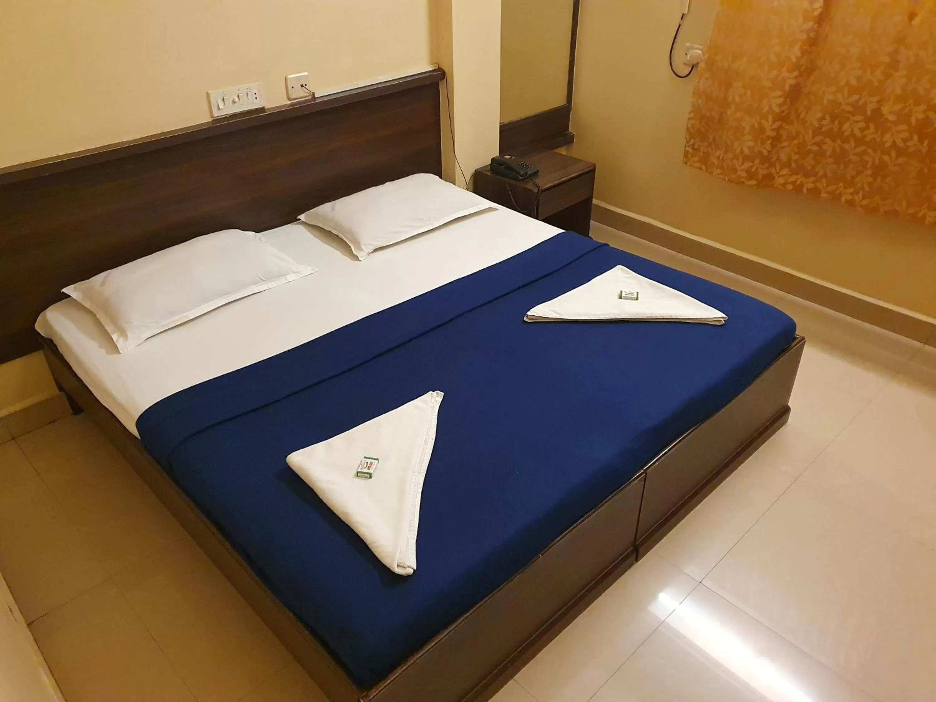 Bed in Bhimas Inn - Near Central Railway Station