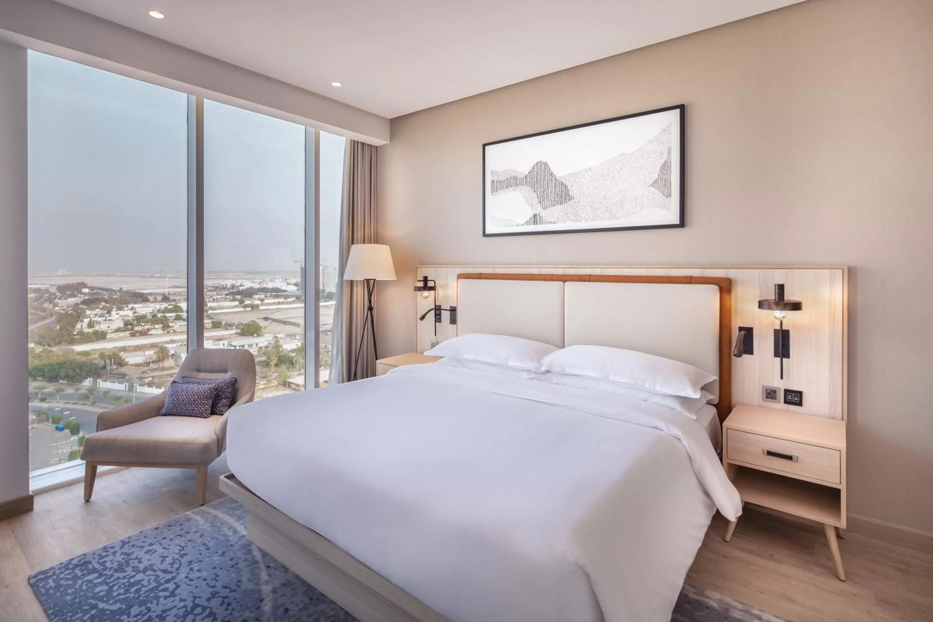 Bed in Four Points by Sheraton Jeddah Corniche