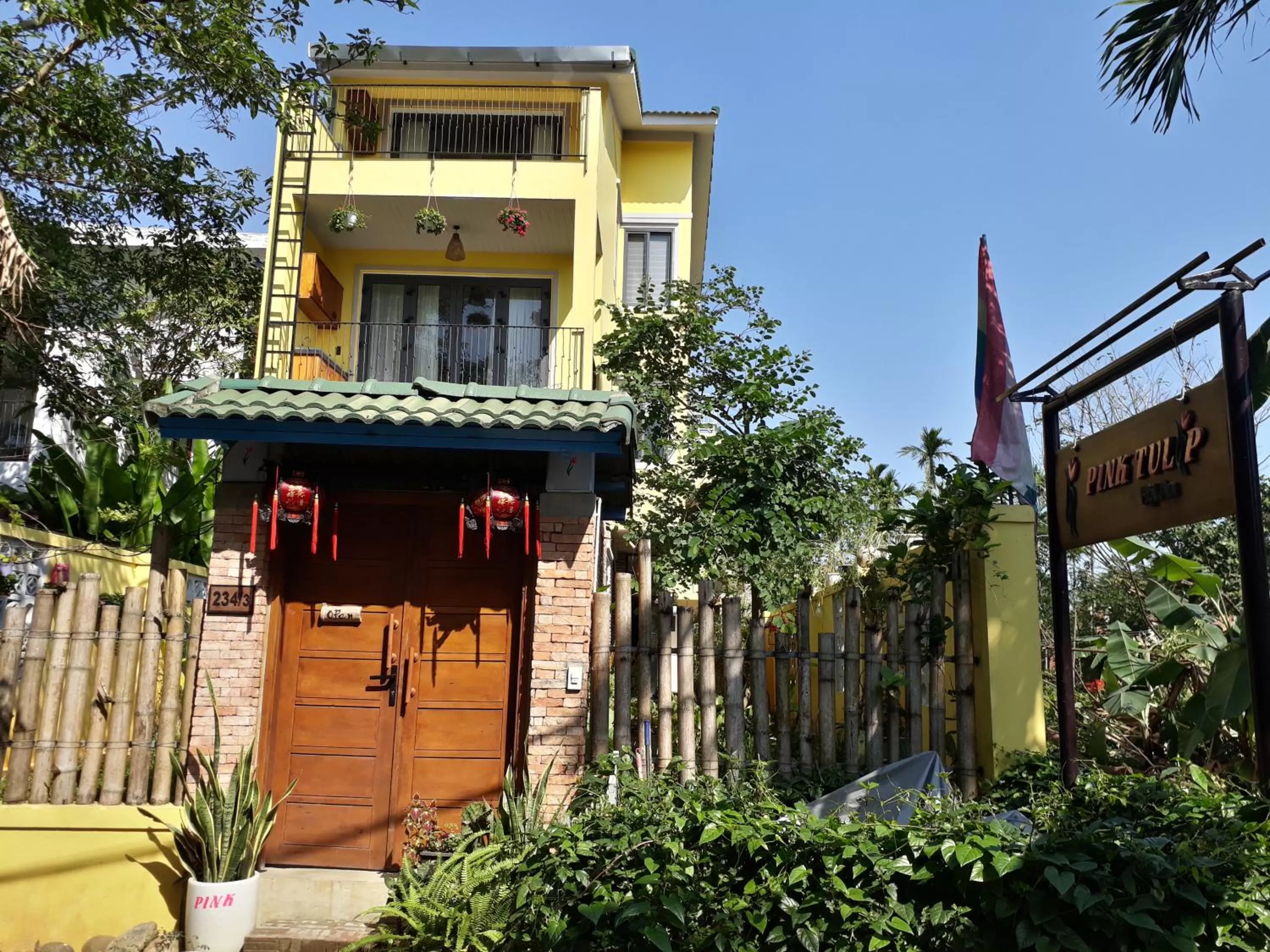 Facade/entrance in Pink Tulip Hoi An