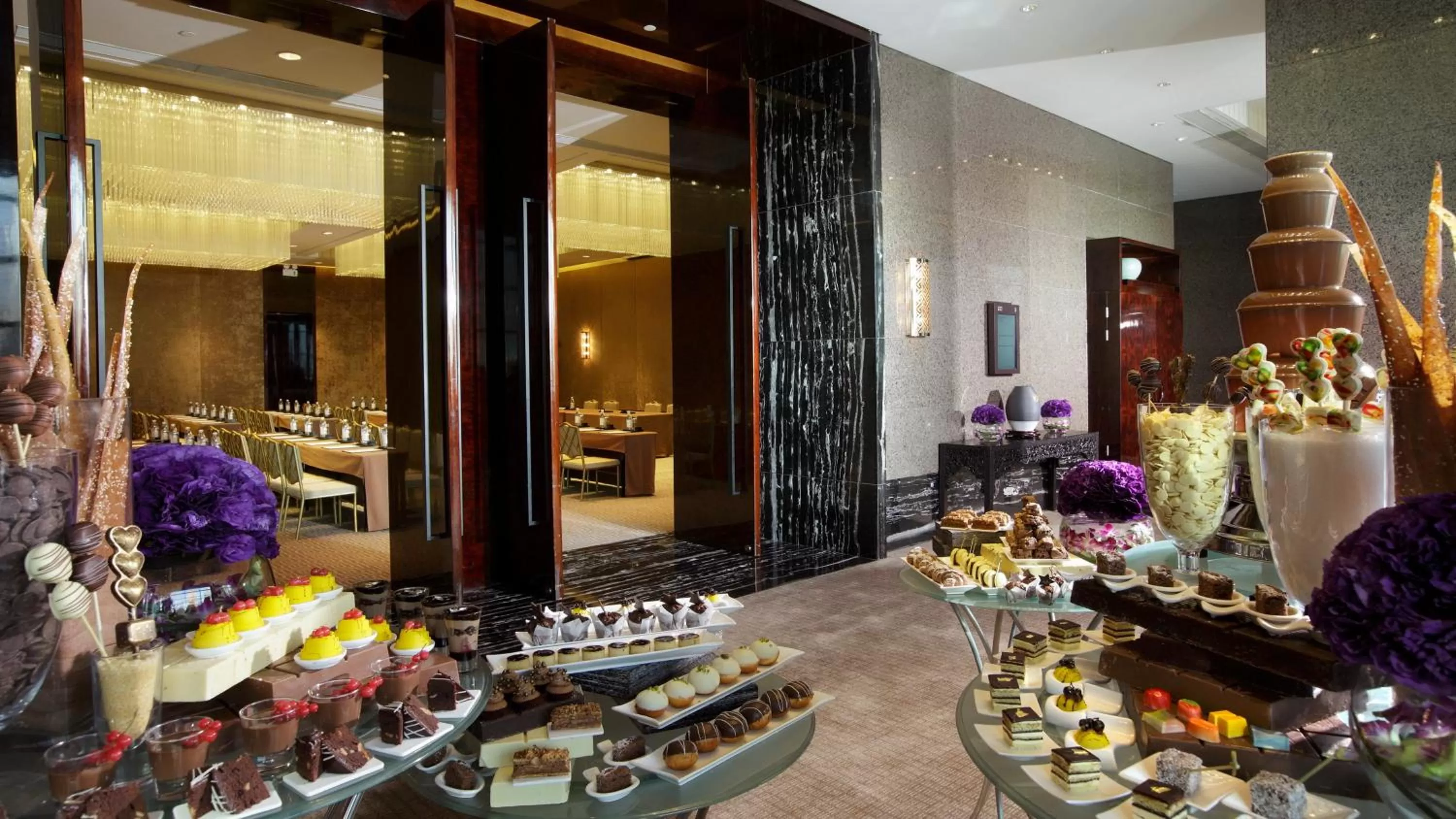 Meeting/conference room in InterContinental Shanghai Jing' An by IHG