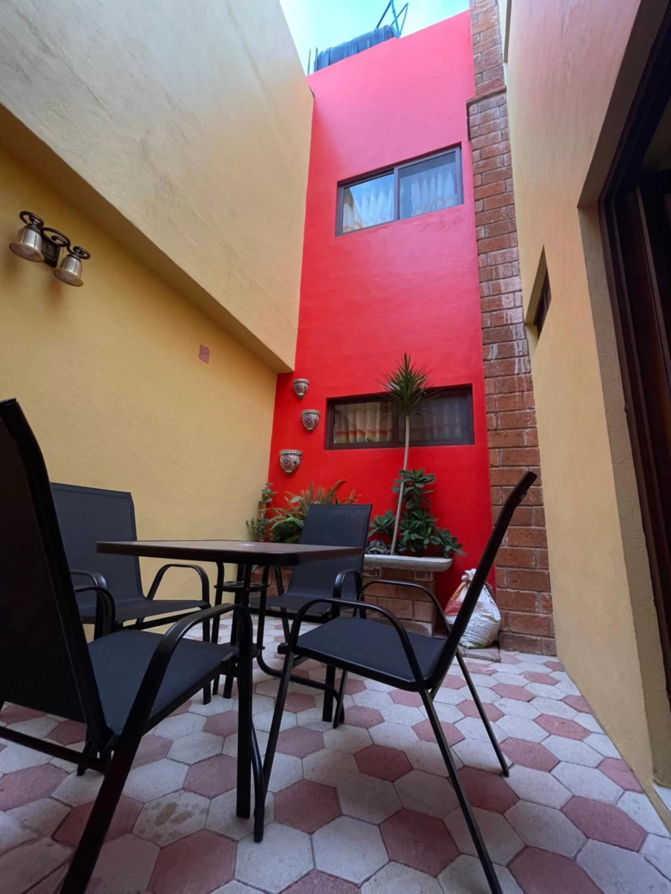 Patio in Suites Cárdon