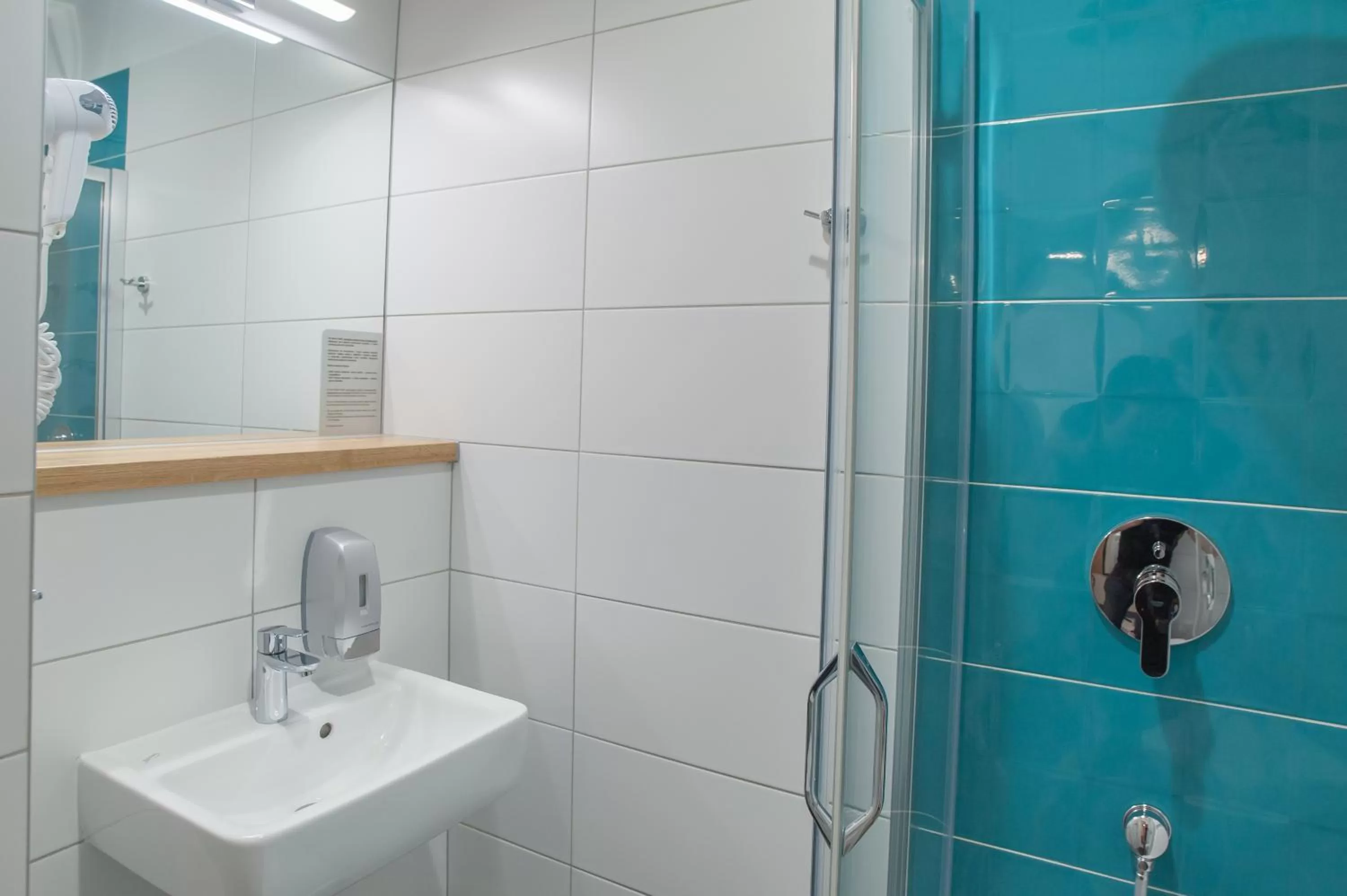 Bathroom in Hotel Traffic Wrocław Stare Miasto