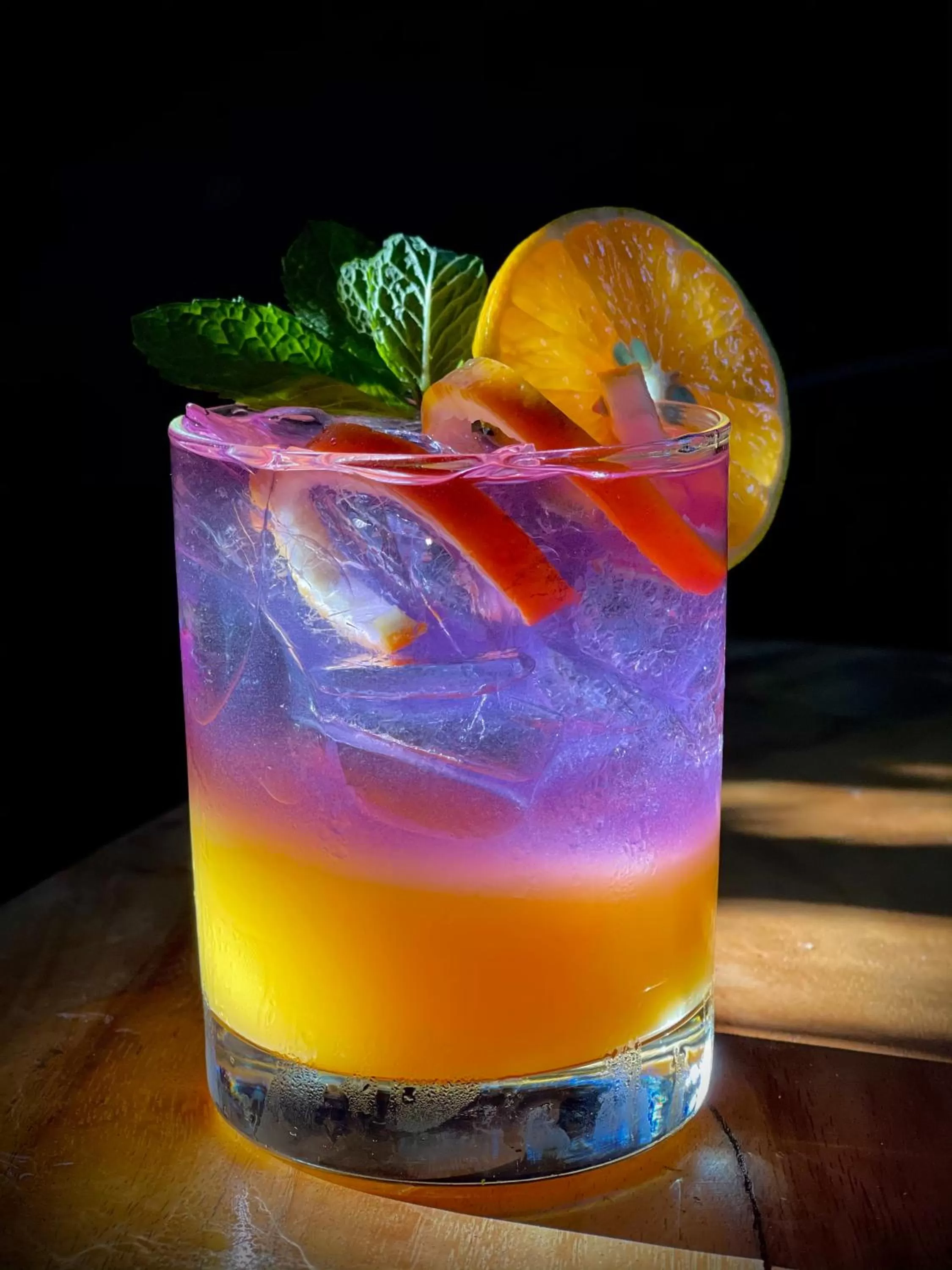 Restaurant/places to eat in Paia Inn