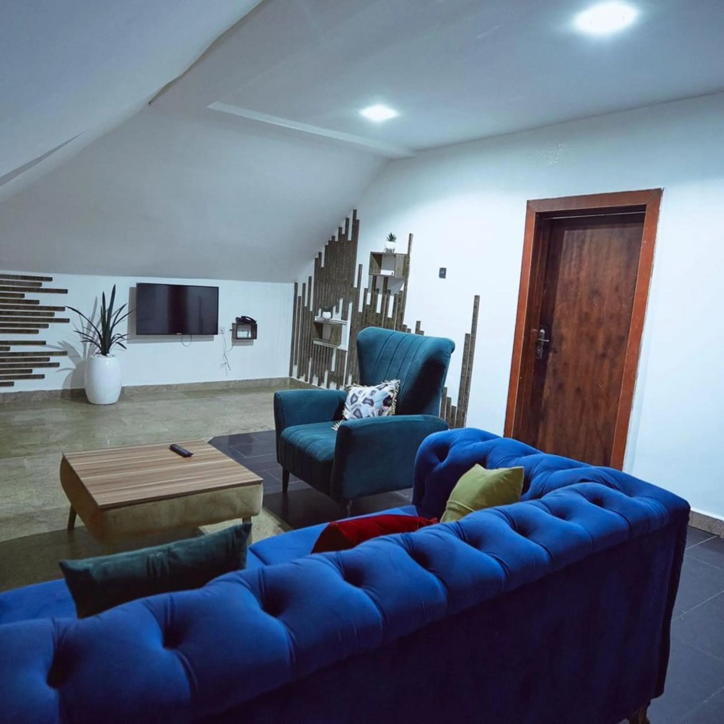 Living room in The Grosvenor Suites Gwarinpa Abuja