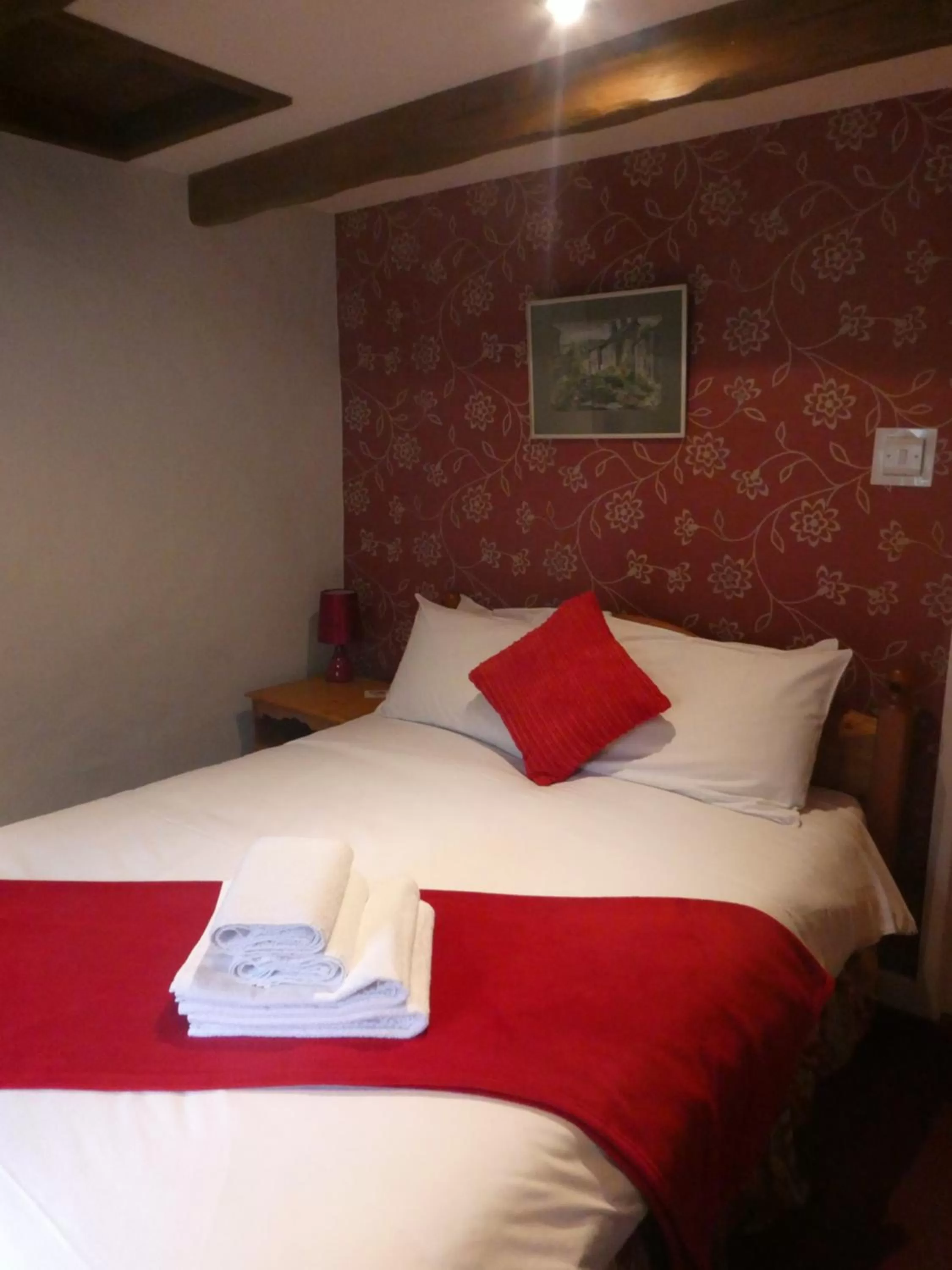 Double Room with Private Bathroom in The George Inn