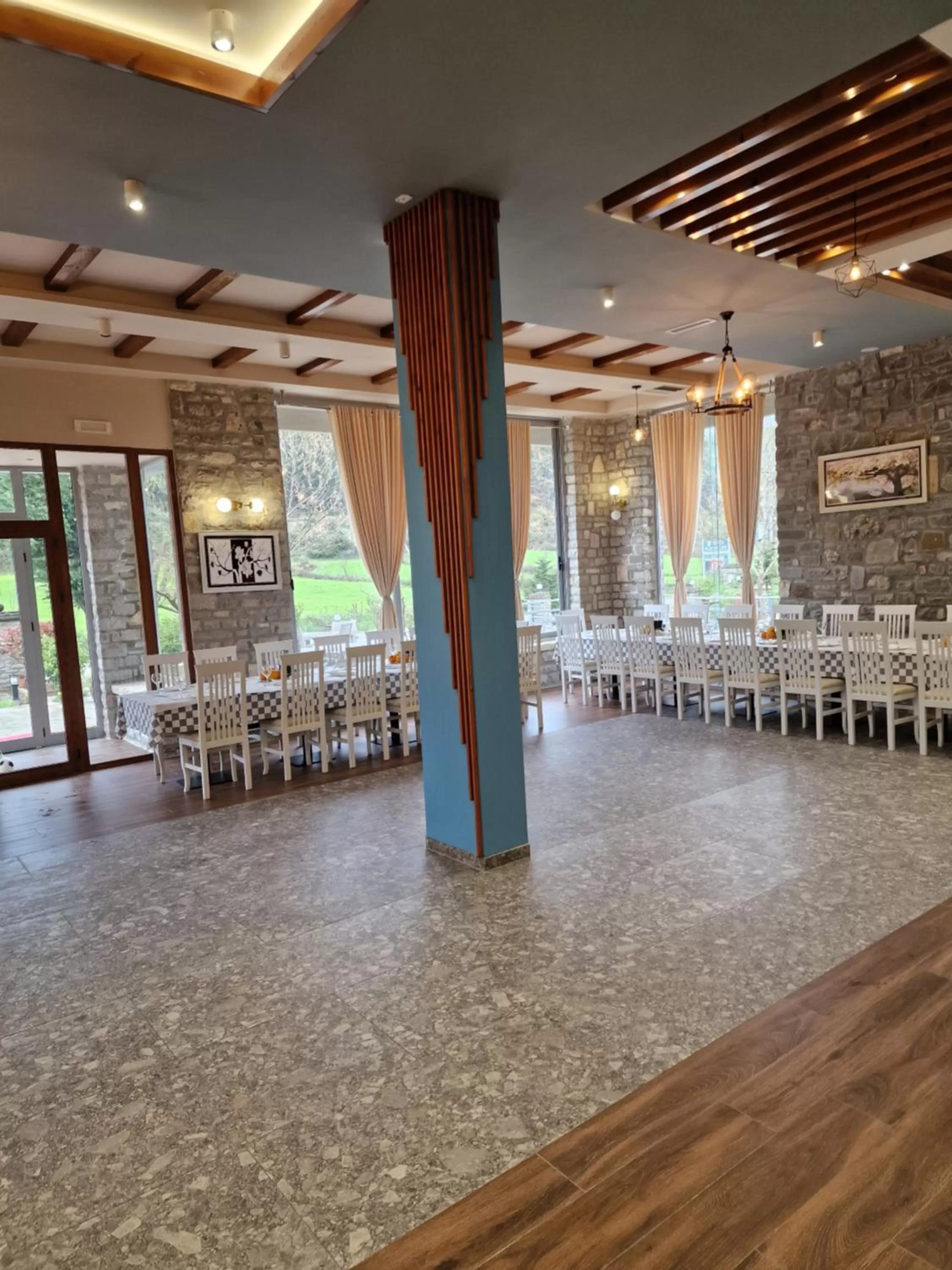 Restaurant/places to eat, Banquet Facilities in Hotel Baci
