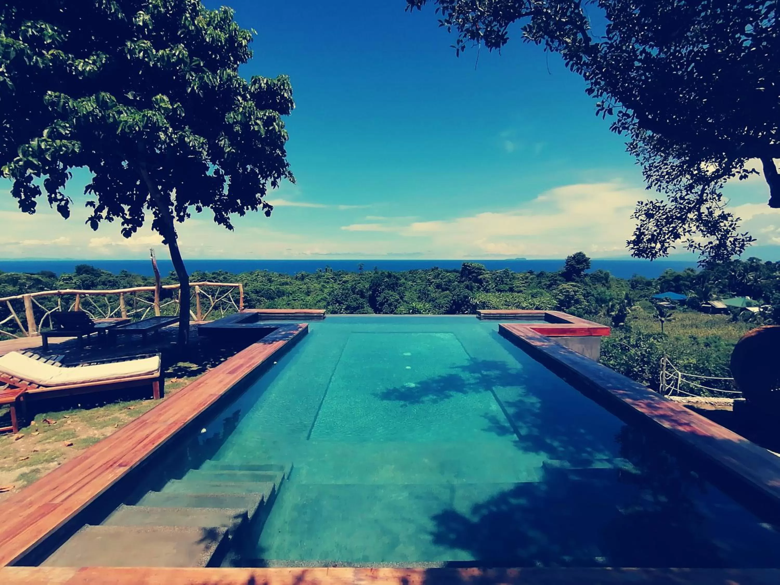Swimming pool in Nakabalo Guesthouse & Restaurant