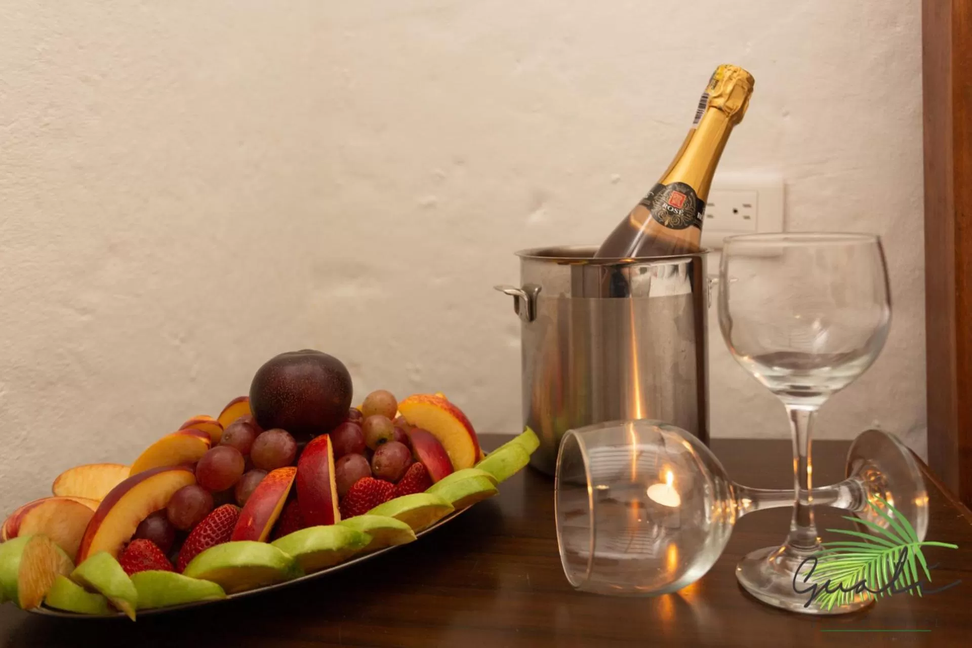 Food and drinks in Finca Hotel Guali Santafe