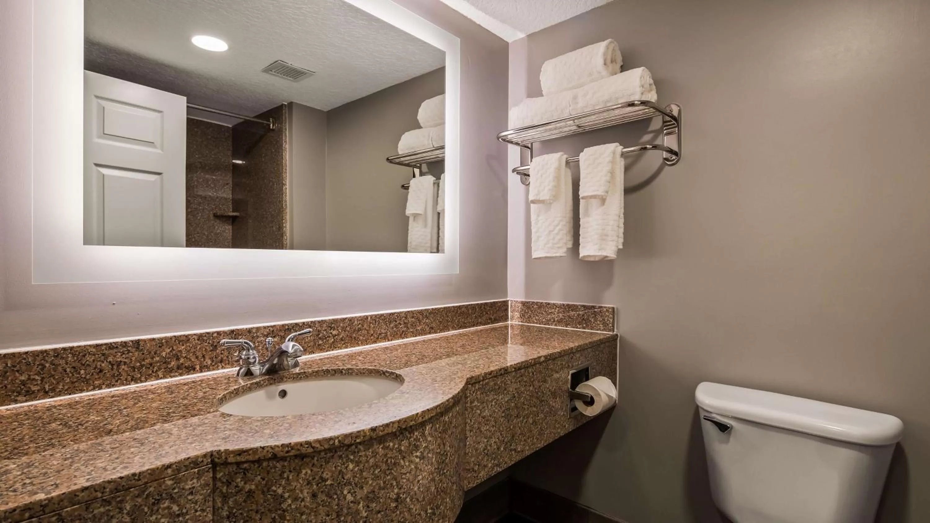 Bathroom in Best Western Plus St. Augustine I-95