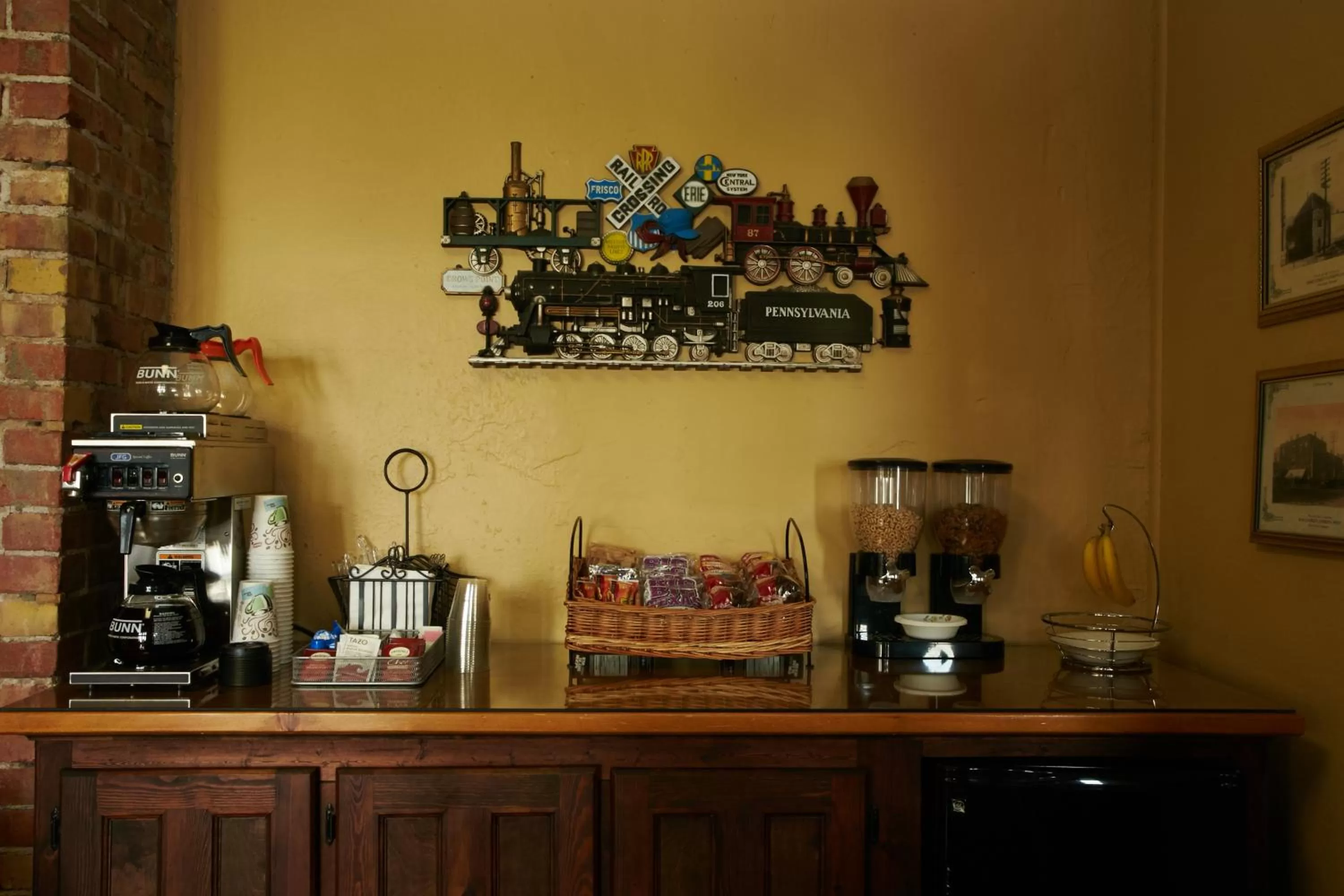 Food and drinks in The Courtland Hotel & Spa