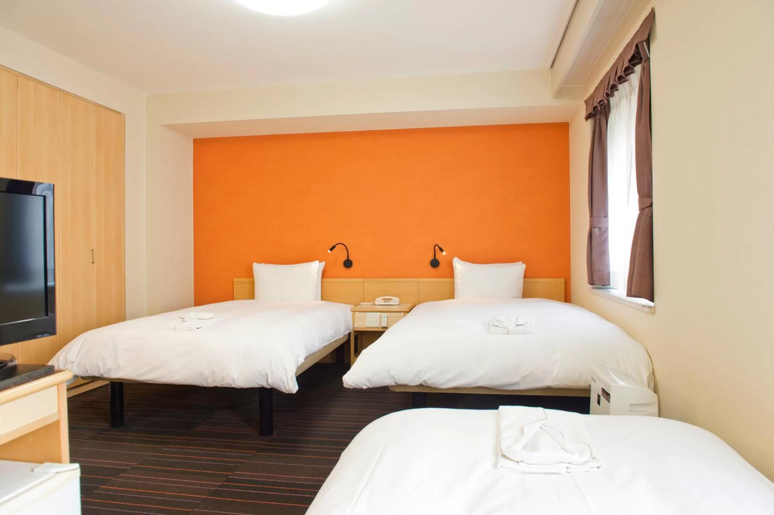 Bed in the b suidobashi