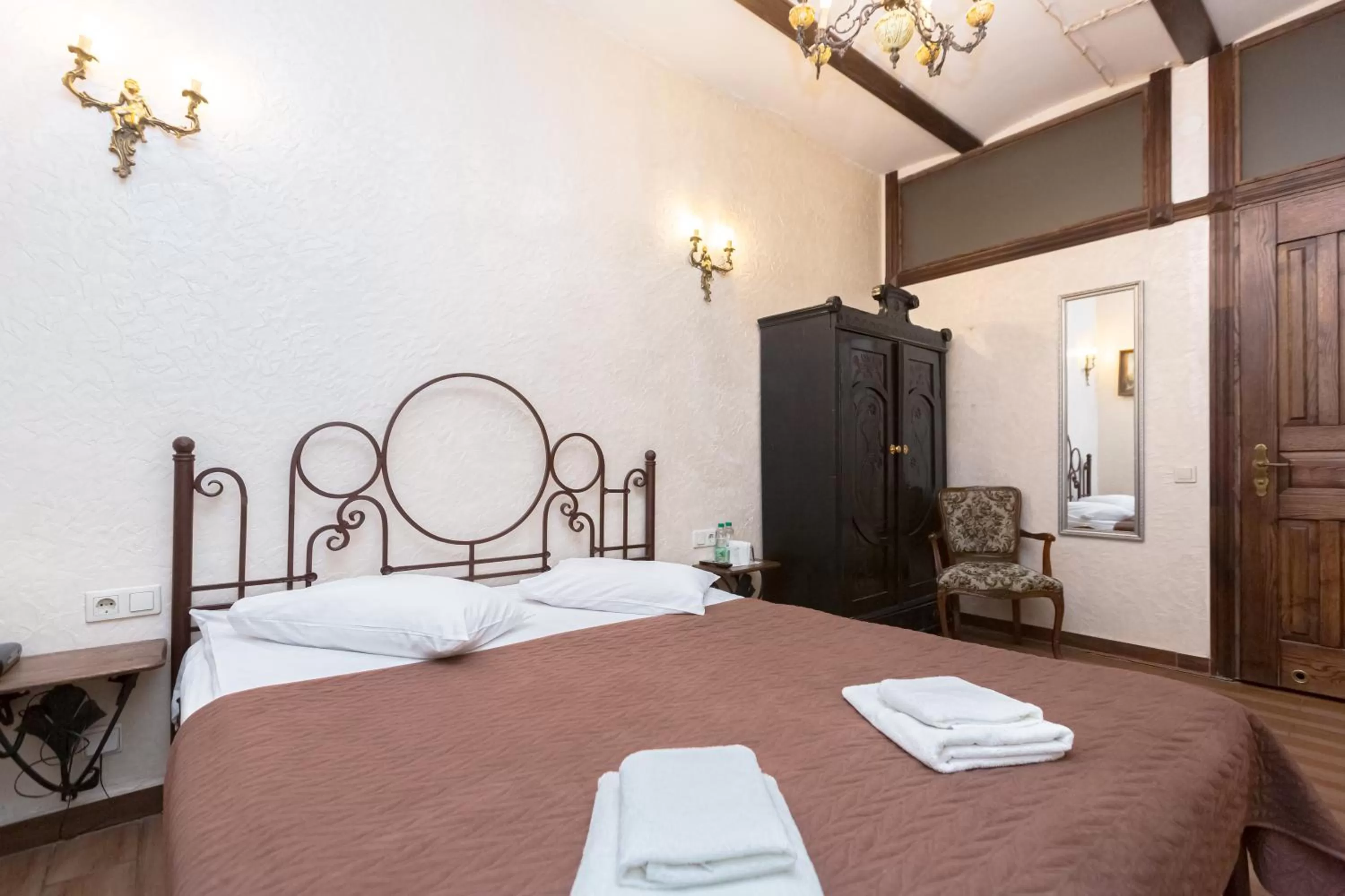 Bed in Staryi Krakiv