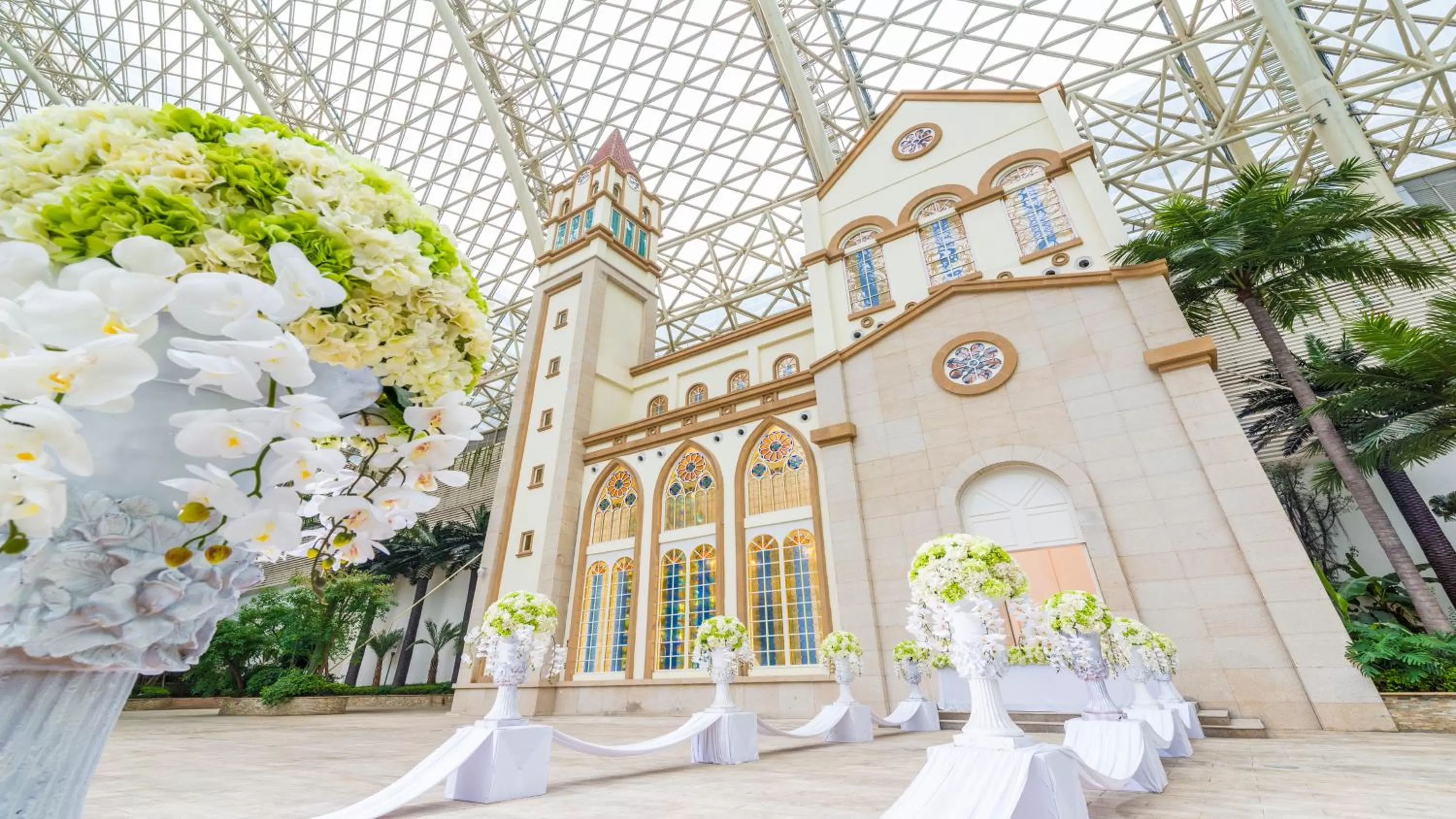 Banquet/Function facilities in InterContinental Chengdu Global Center by IHG