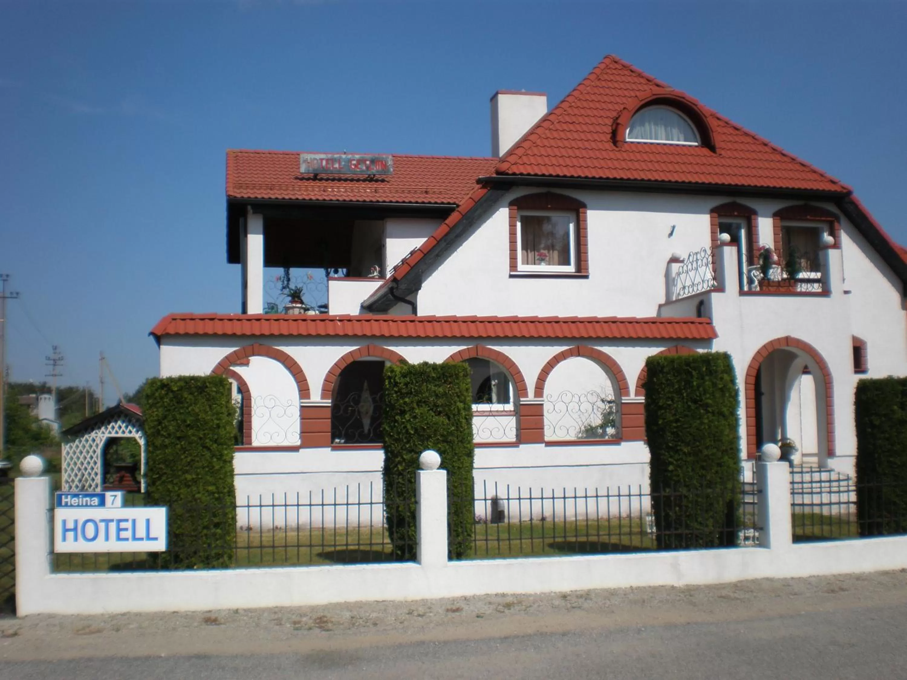 Property Building in Hotel Getliin