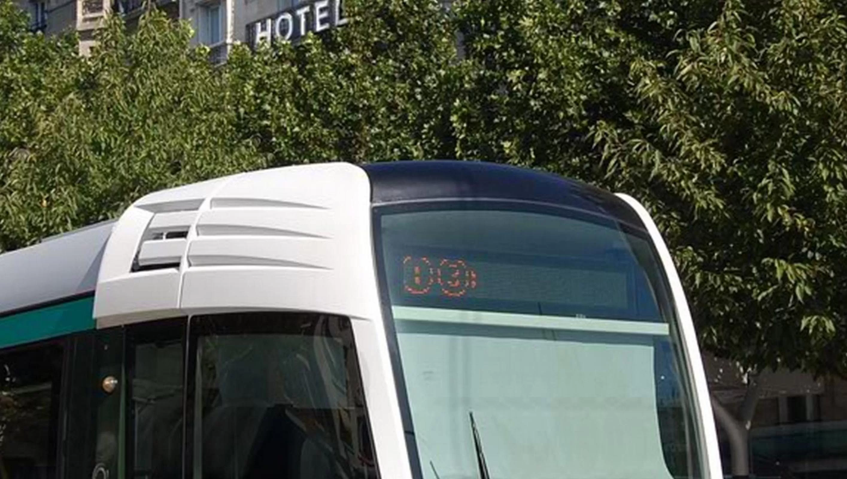 Facade/entrance in Terminus Orléans Paris