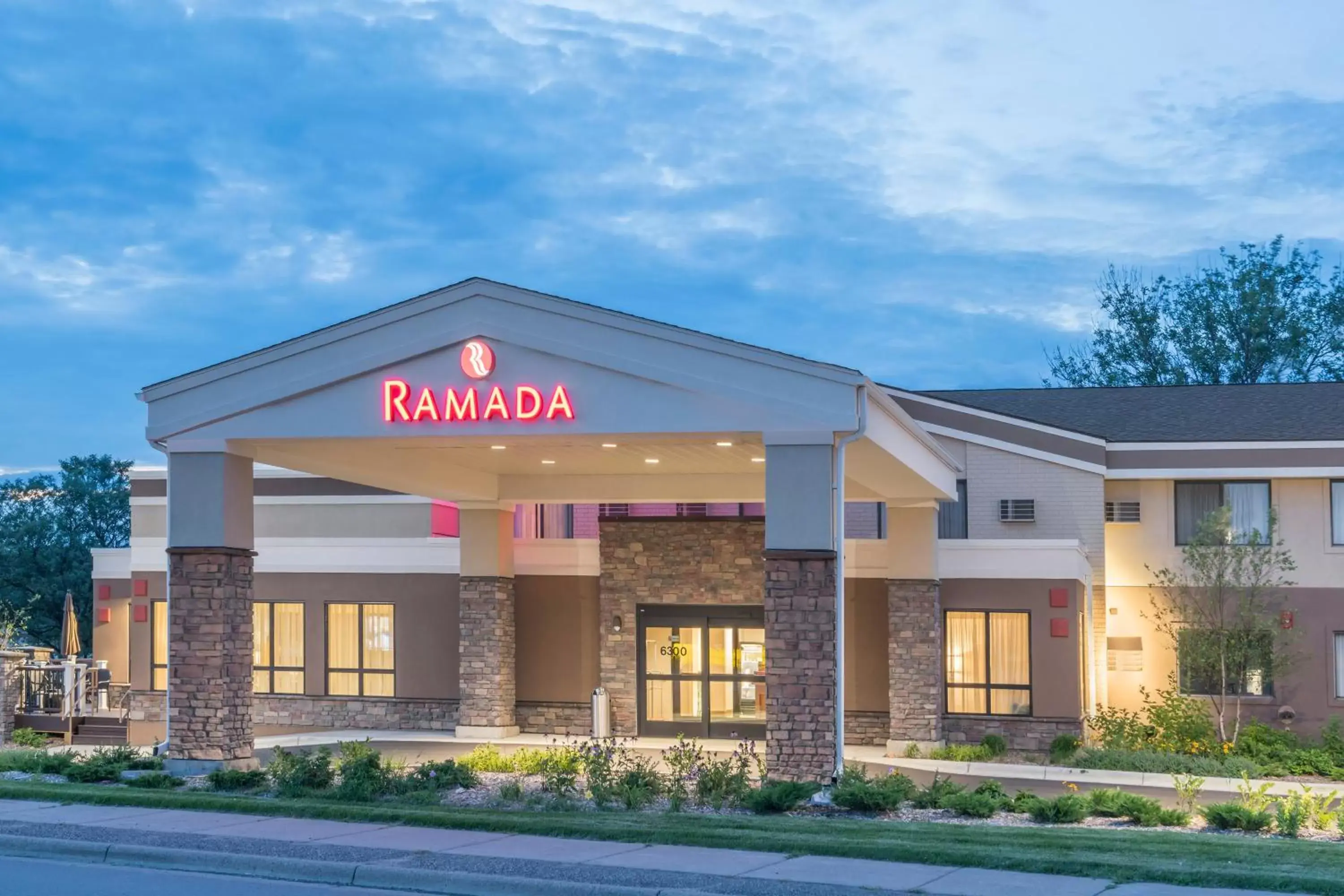Ramada by Wyndham Minneapolis Golden Valley Ramada by Wyndham Minneapolis Golden Valley