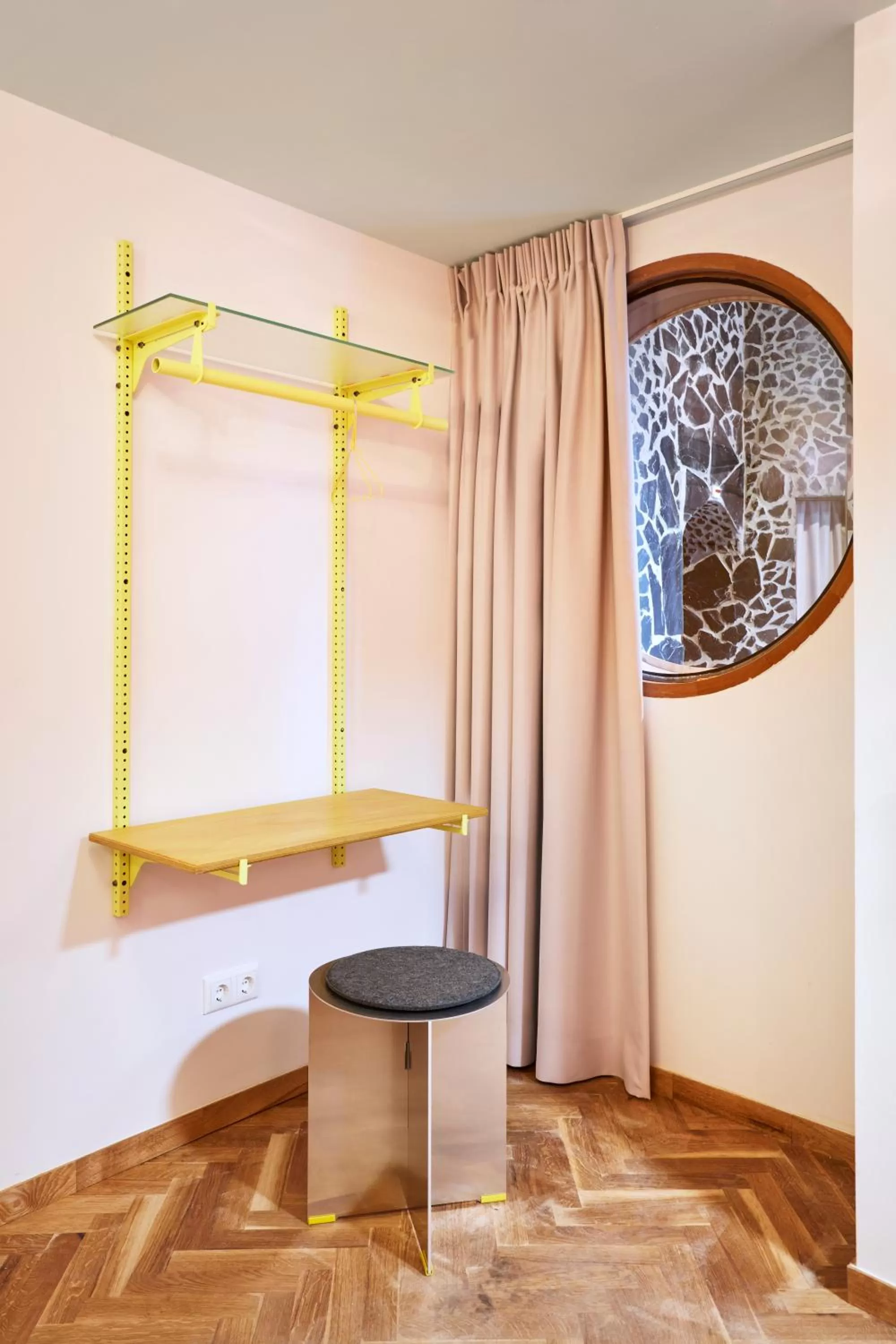 Hotel Not Hotel Rotterdam