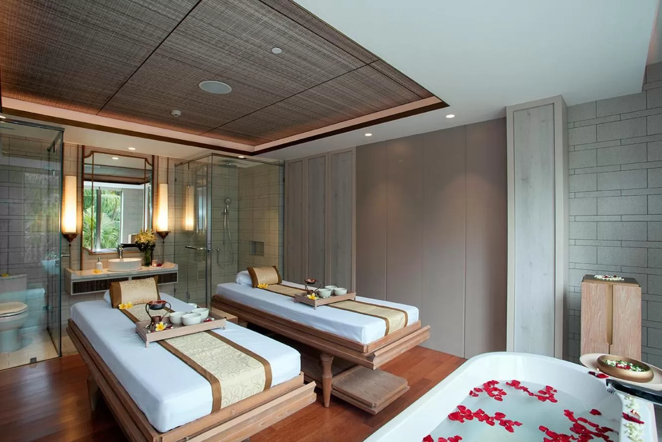 Bed in Mason Pine Hotel Bandung