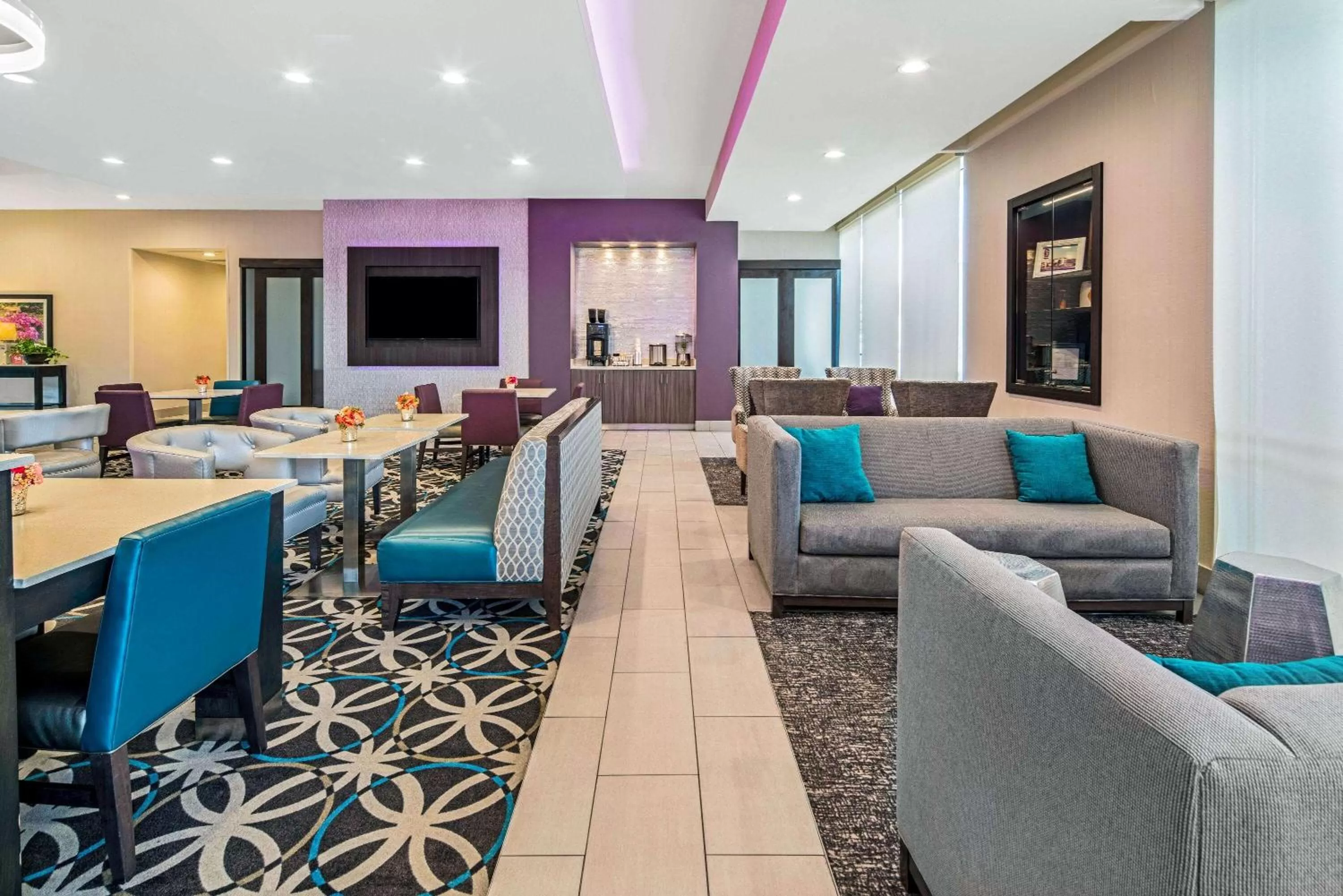 Restaurant/places to eat in La Quinta by Wyndham McAllen La Plaza Mall